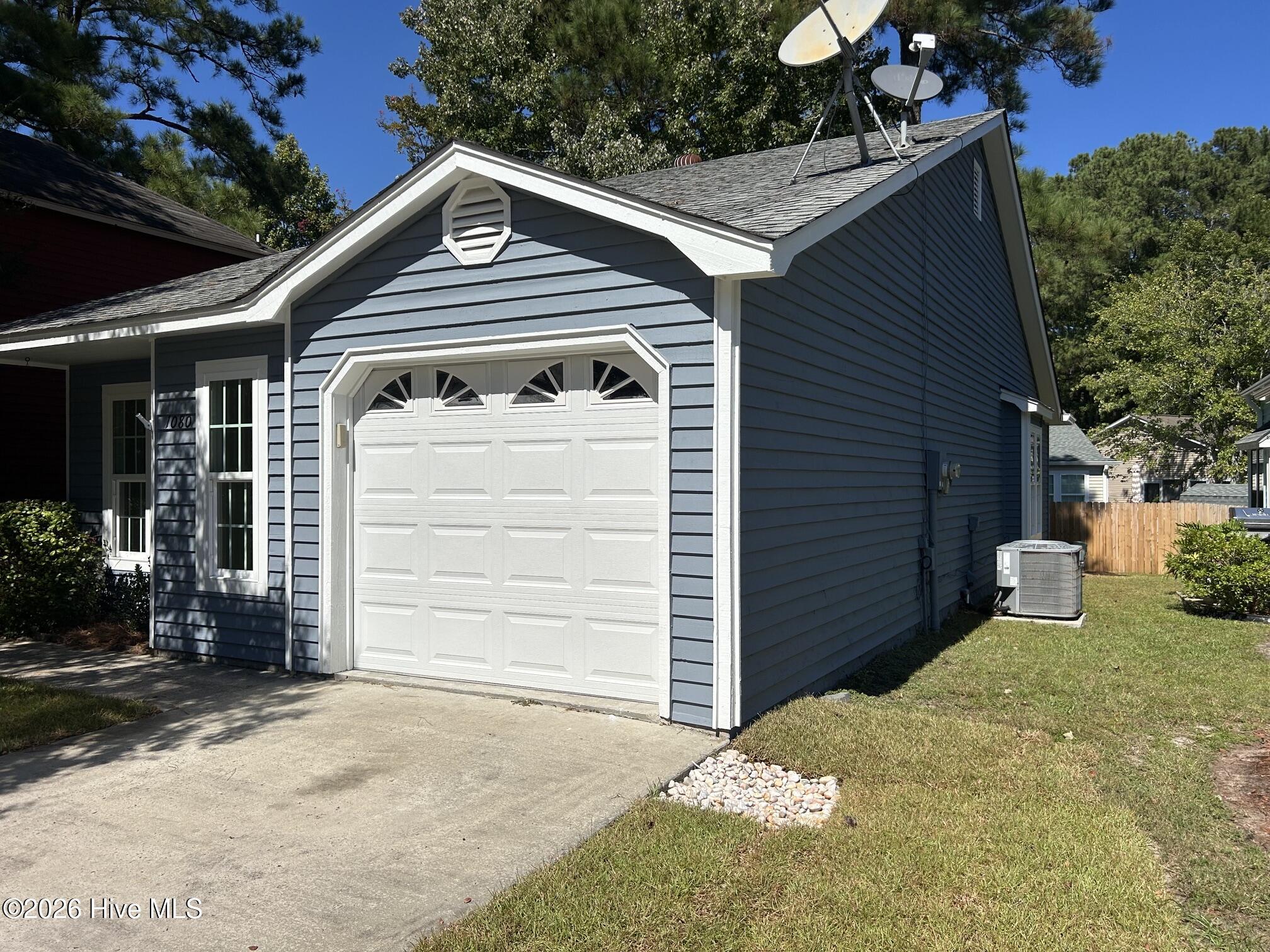 1080 Valley Drive Sw Property Photo 1