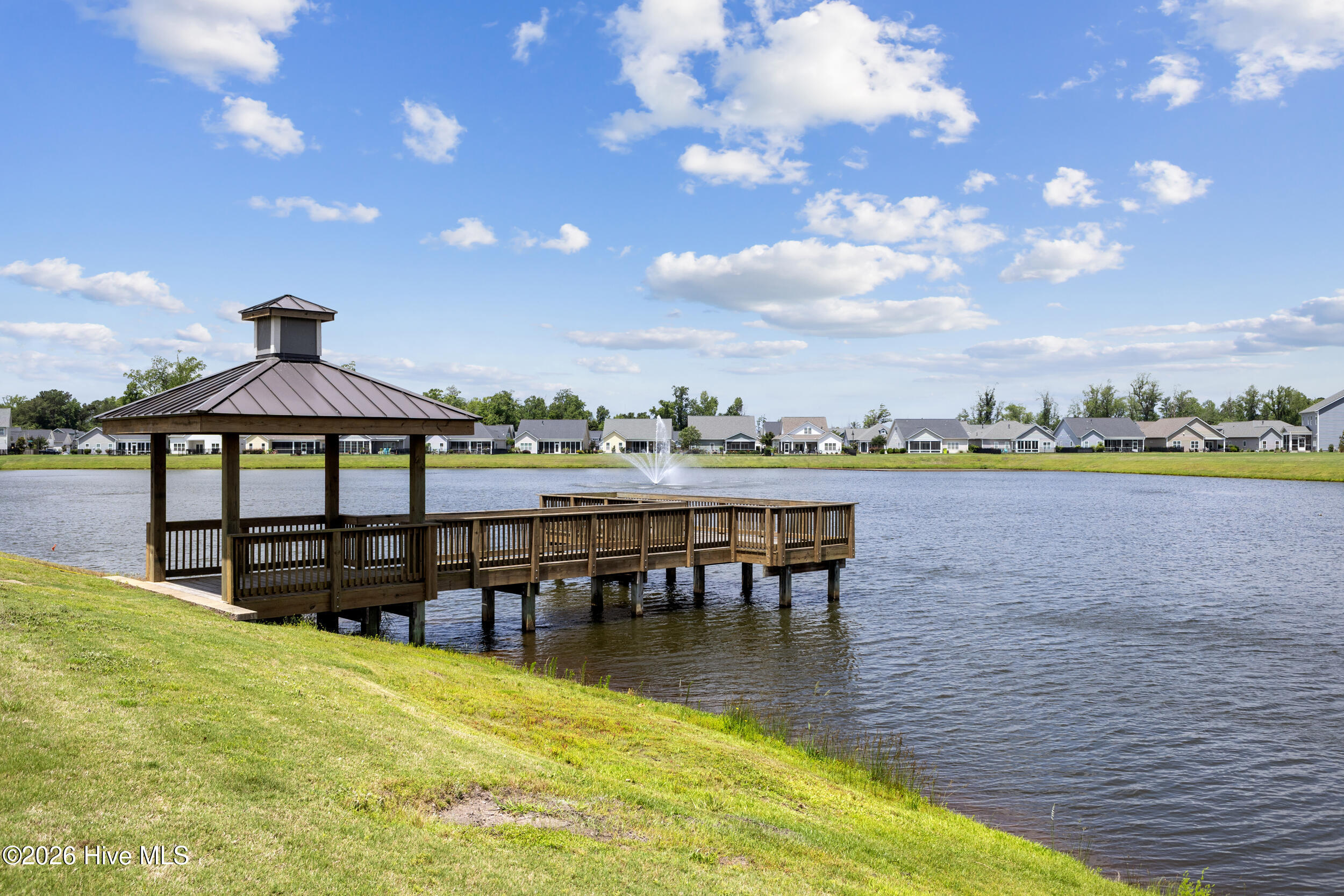 128 Hanover Lakes Drive Property Photo 40