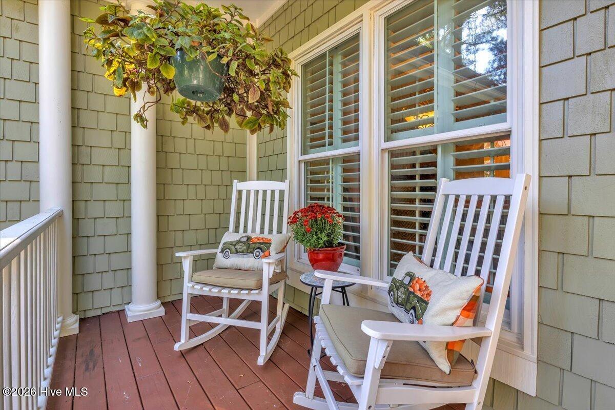 1307 Old Lamplighter Way Property Photo 6