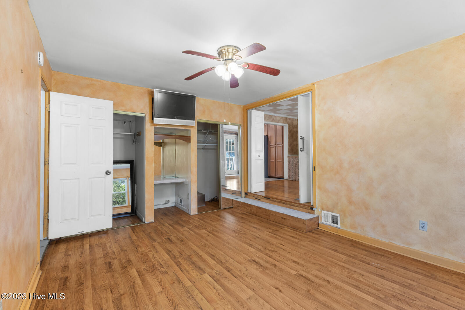 13 Dewitt Street Property Photo 14