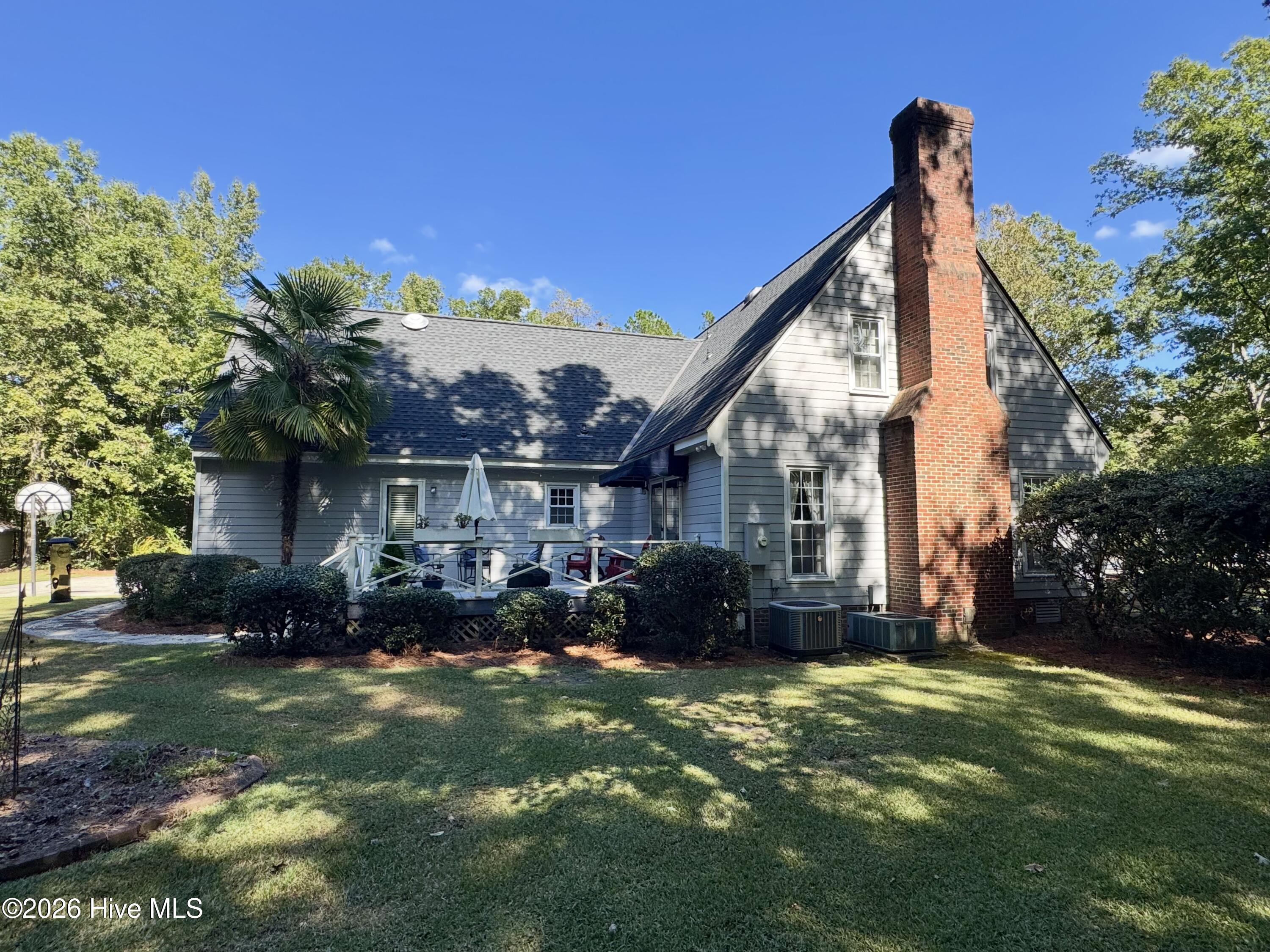 156 Westwood Drive Property Photo 8