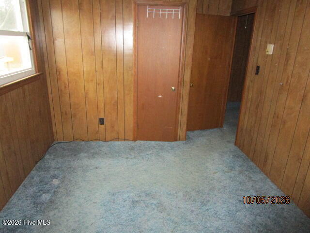 217 W Walker Street Property Photo 8