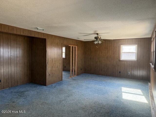 217 W Walker Street Property Photo 14
