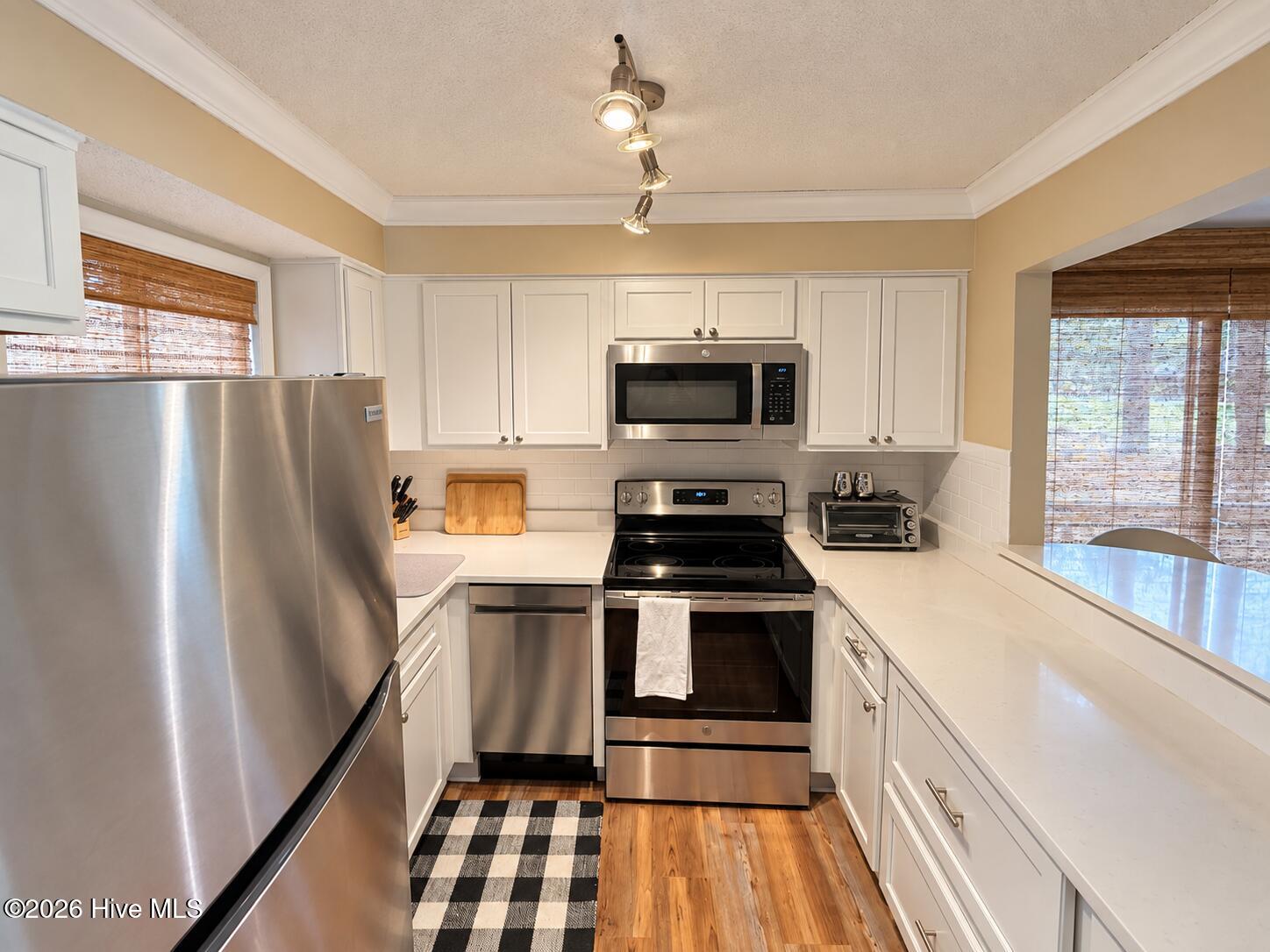 115 Beulah Hill Road N # 104 Property Photo 4