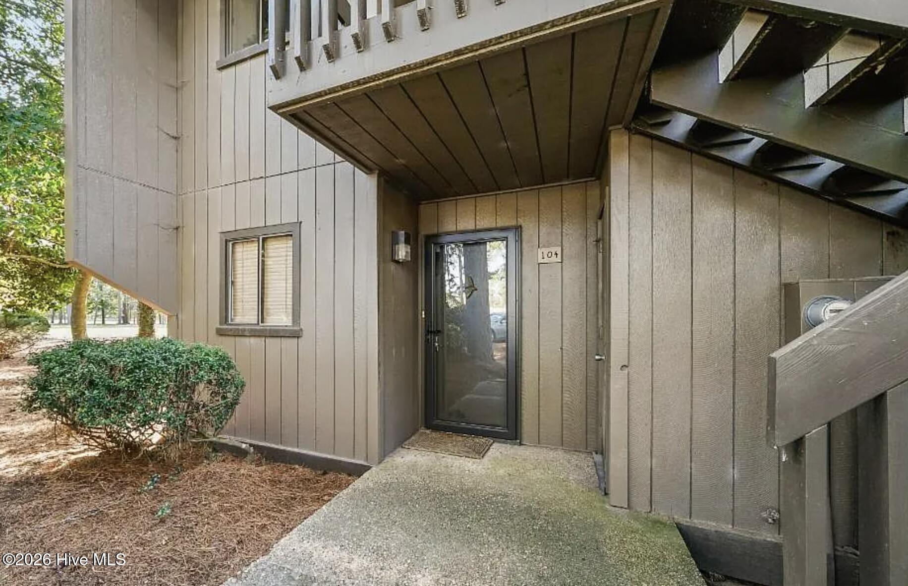 115 Beulah Hill Road N # 104 Property Photo 14