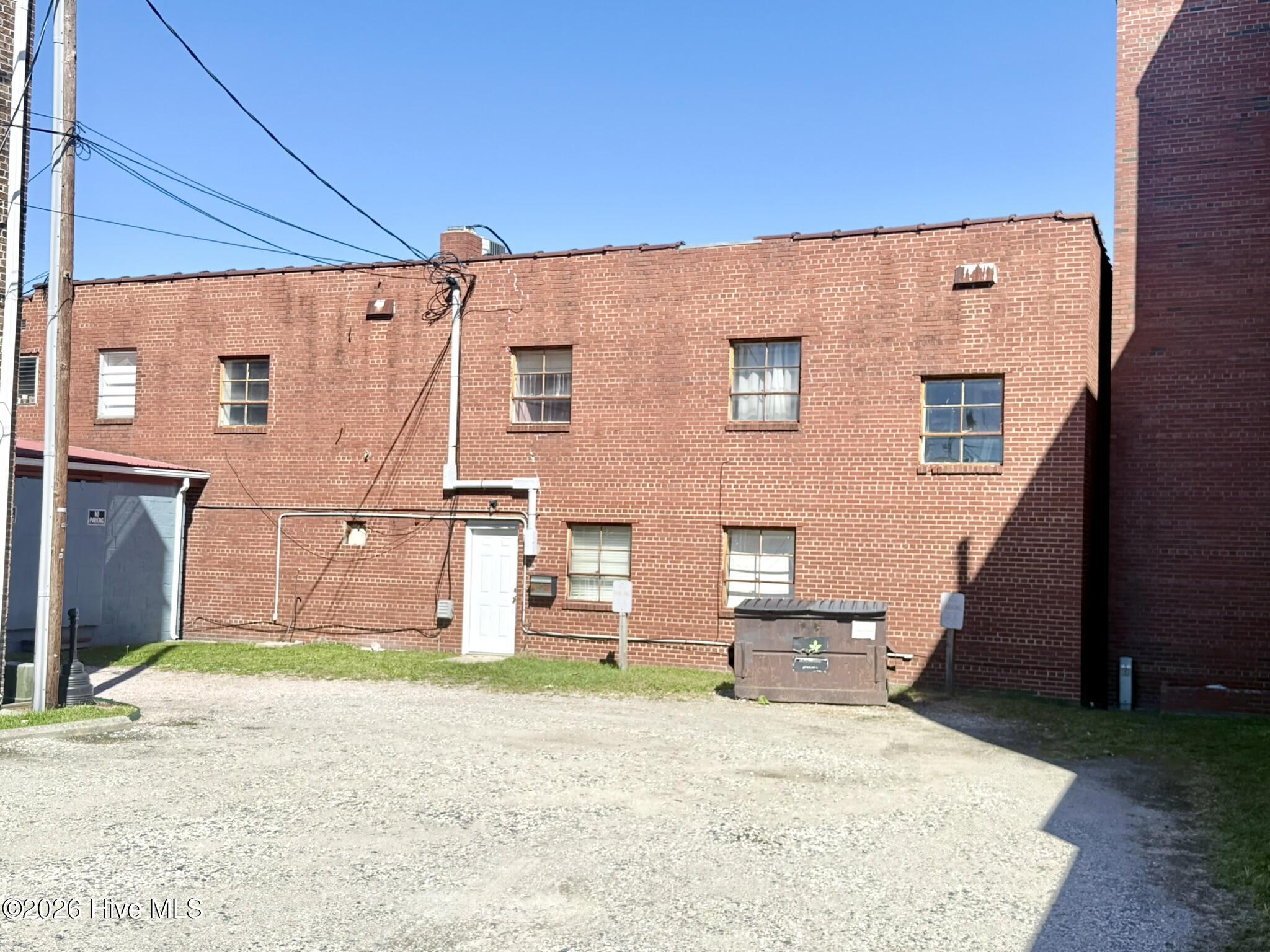 115 E Main Street Property Photo 39