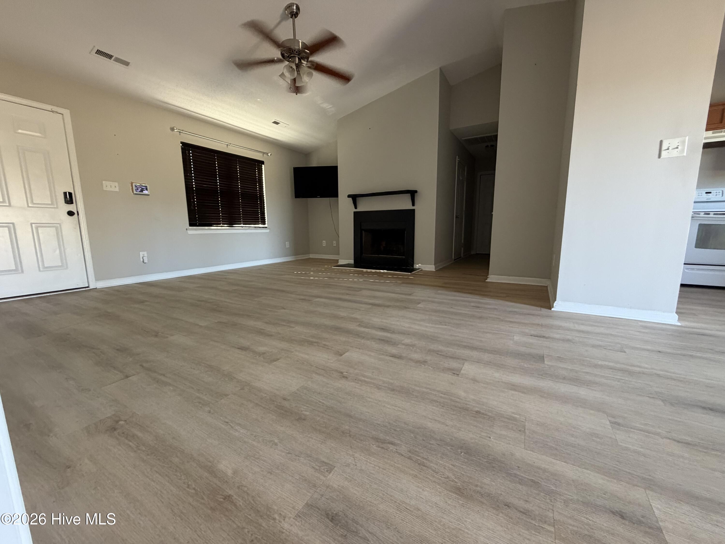 105 Starkys Creek Court Property Photo 6