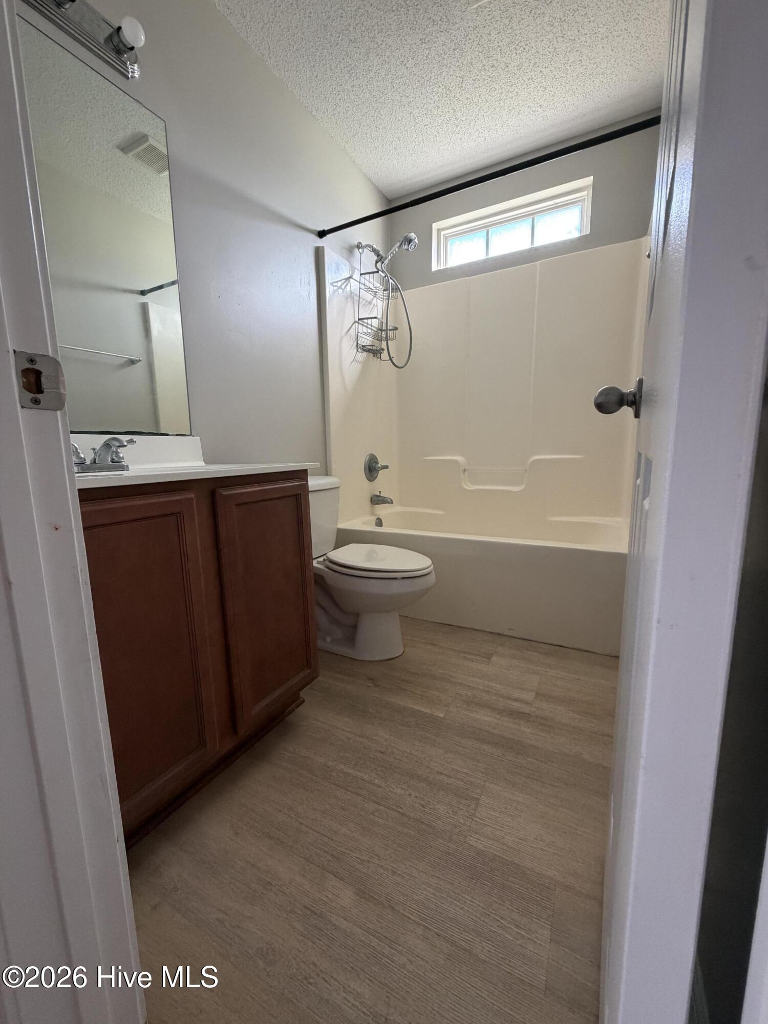 105 Starkys Creek Court Property Photo 14