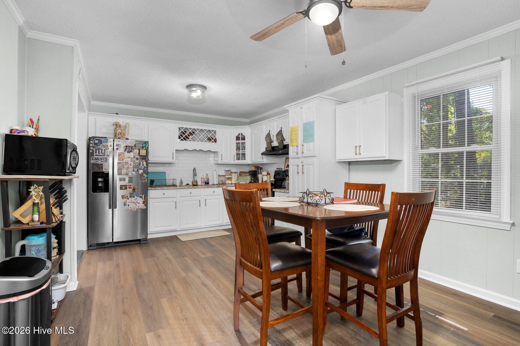 200 Geddie Avenue Property Photo 9
