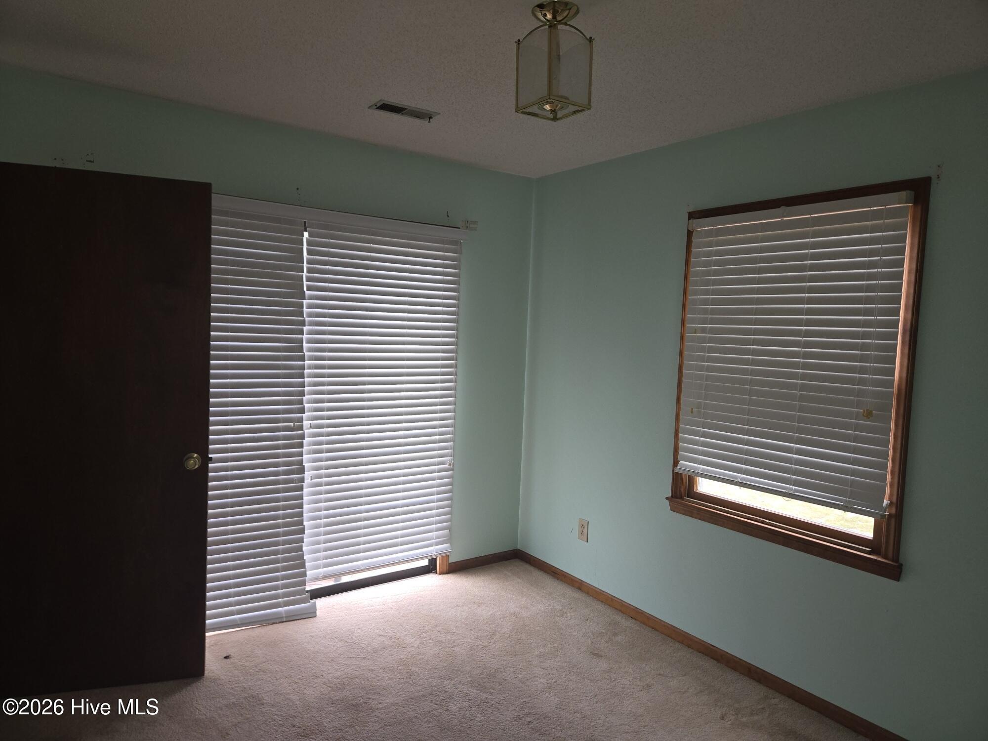 122 Sea Dunes Drive Property Photo 5