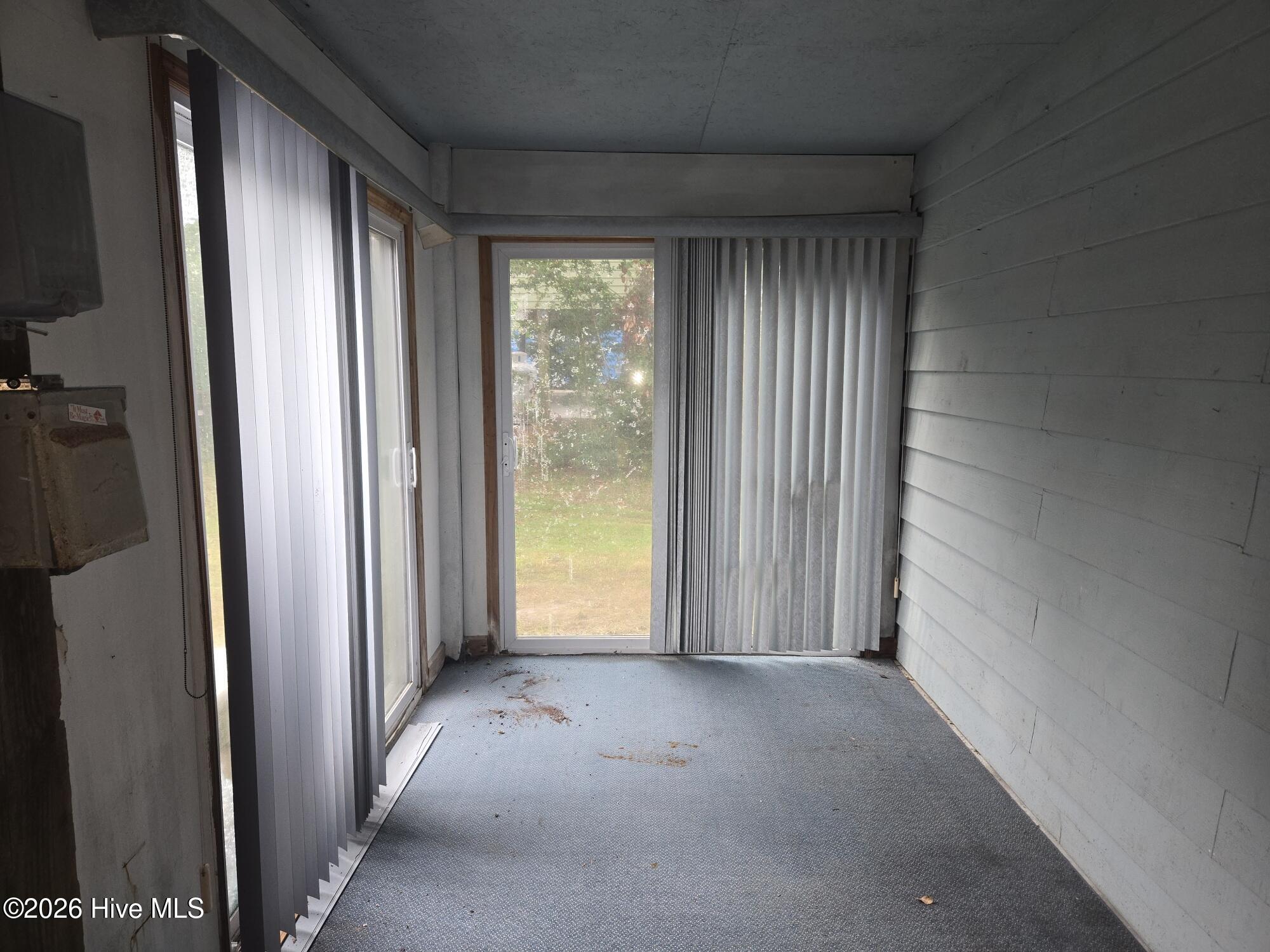 122 Sea Dunes Drive Property Photo 8