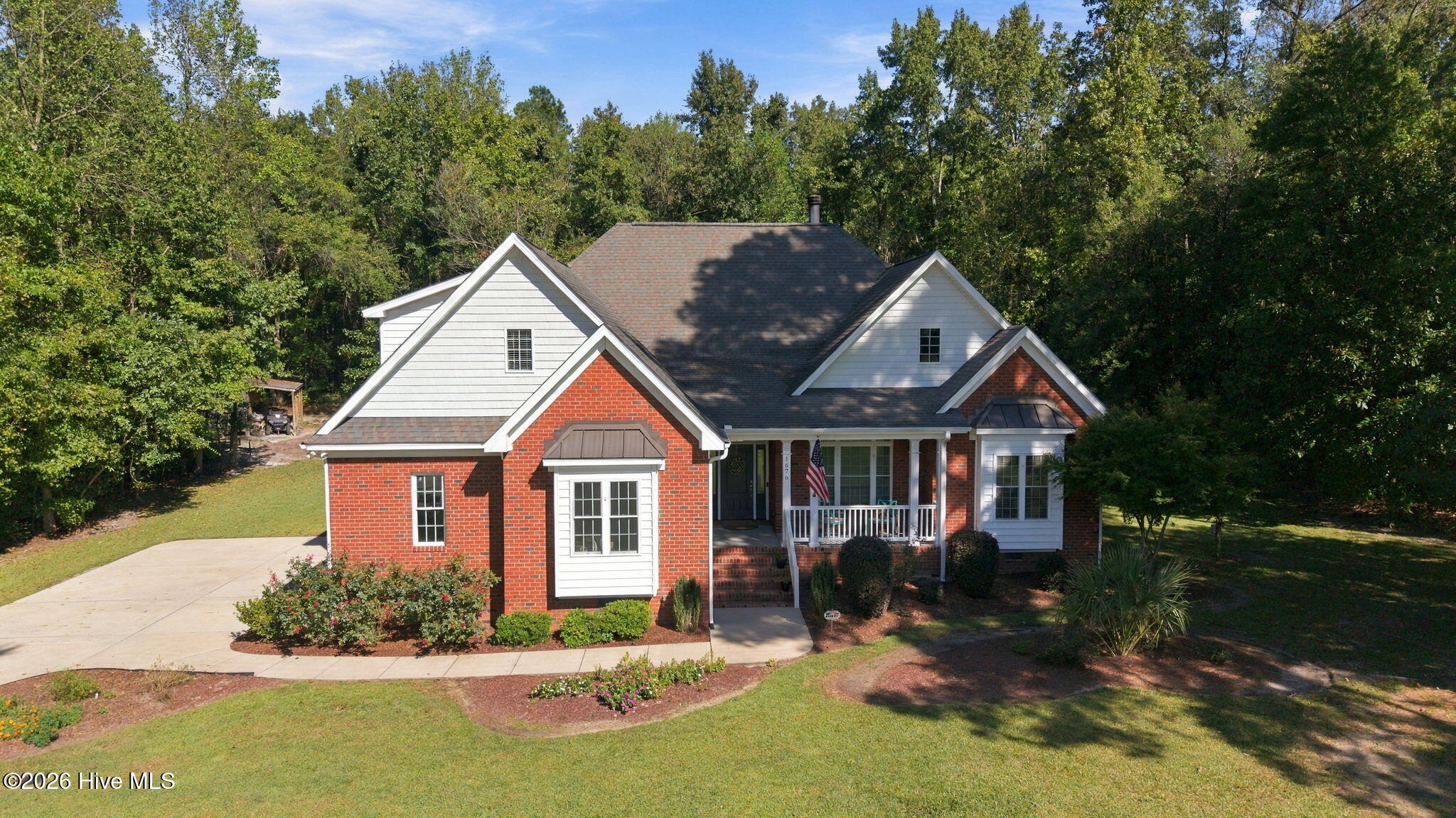 1676 Shady Creek Road Property Photo 1