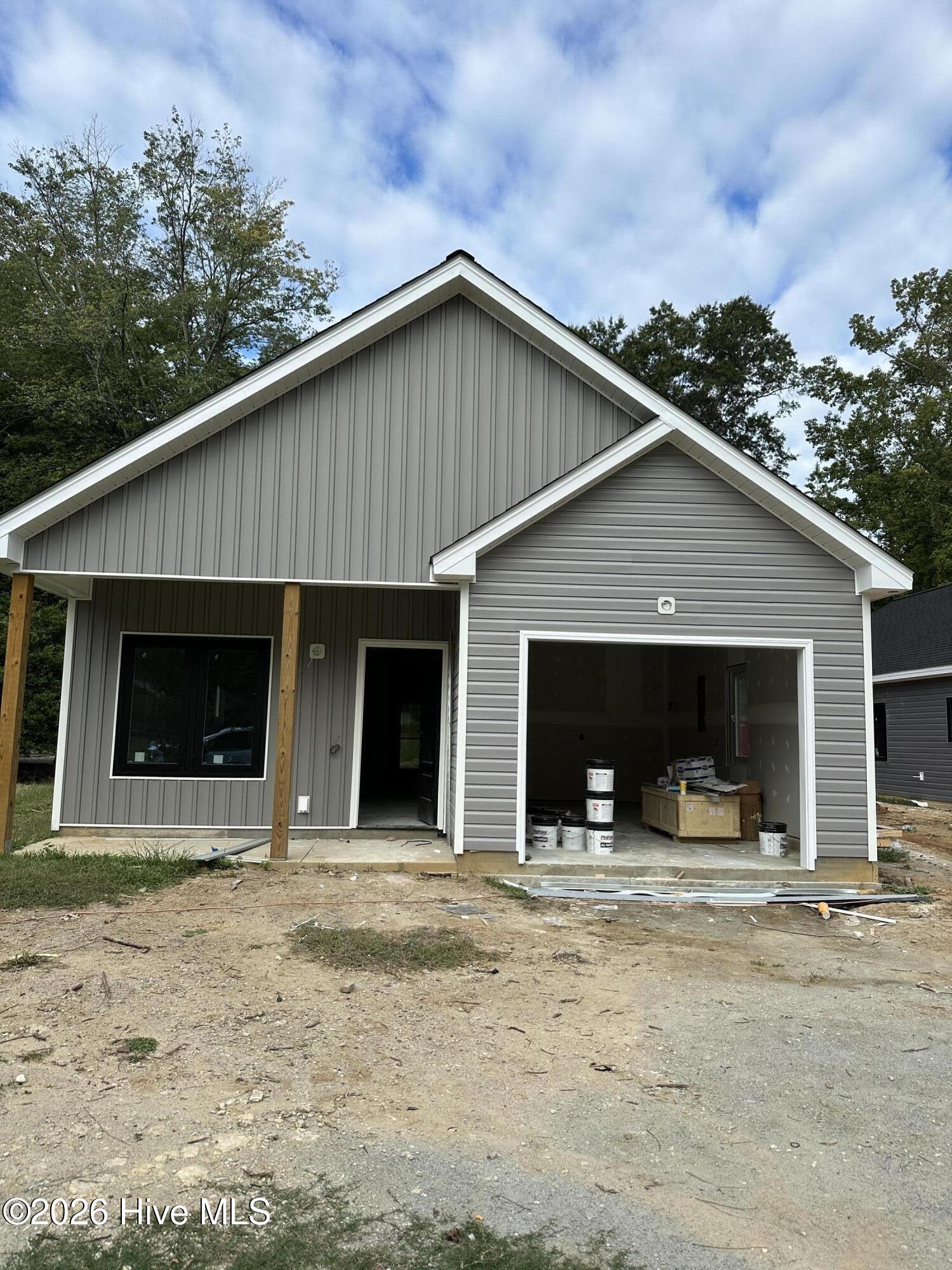 1330 Weldon Avenue Property Photo 1