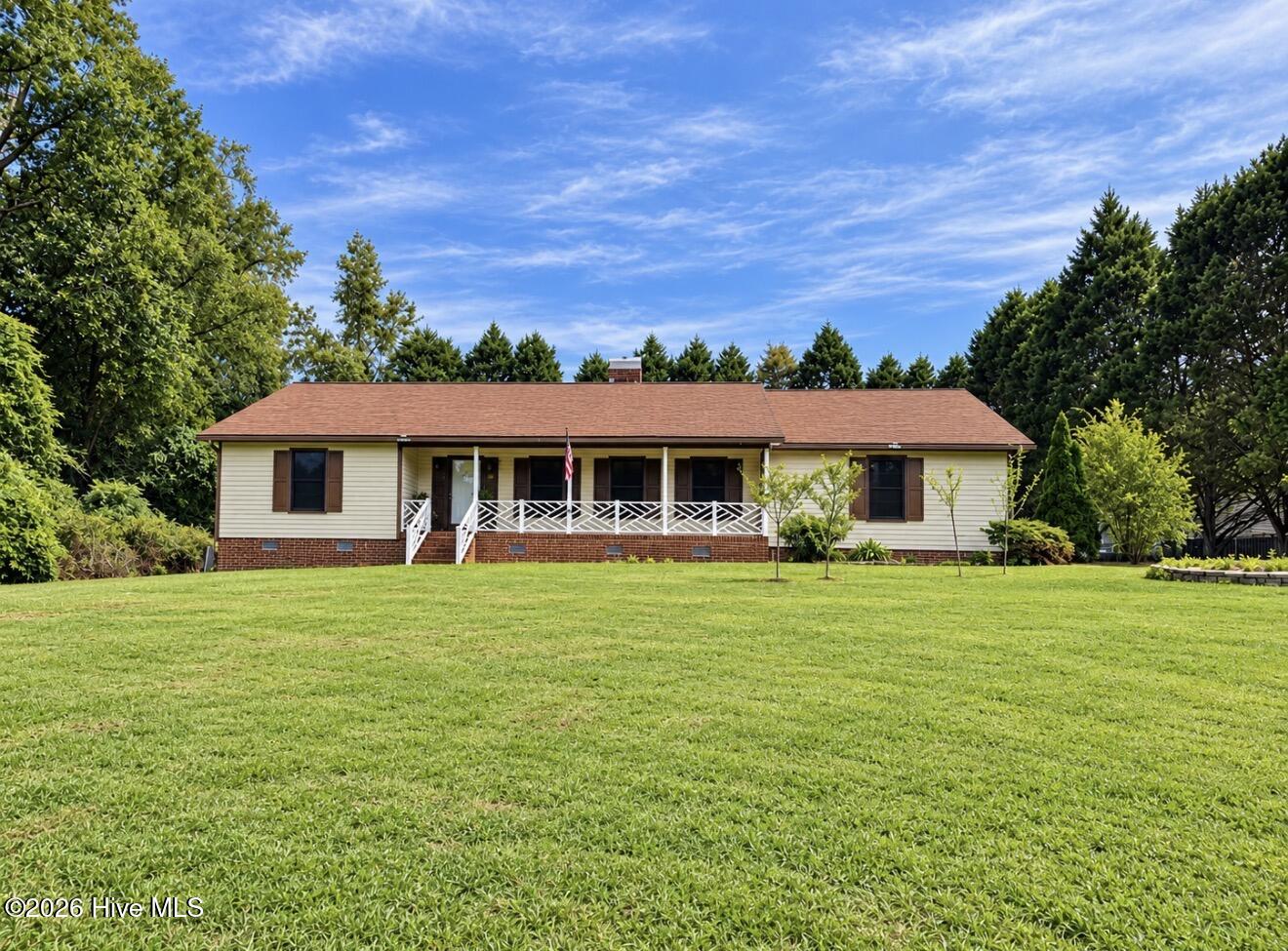 903 Tucker Road Property Photo 1