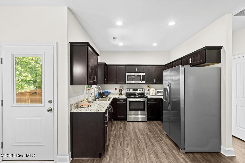 150 Broadleaf Drive Property Photo 17