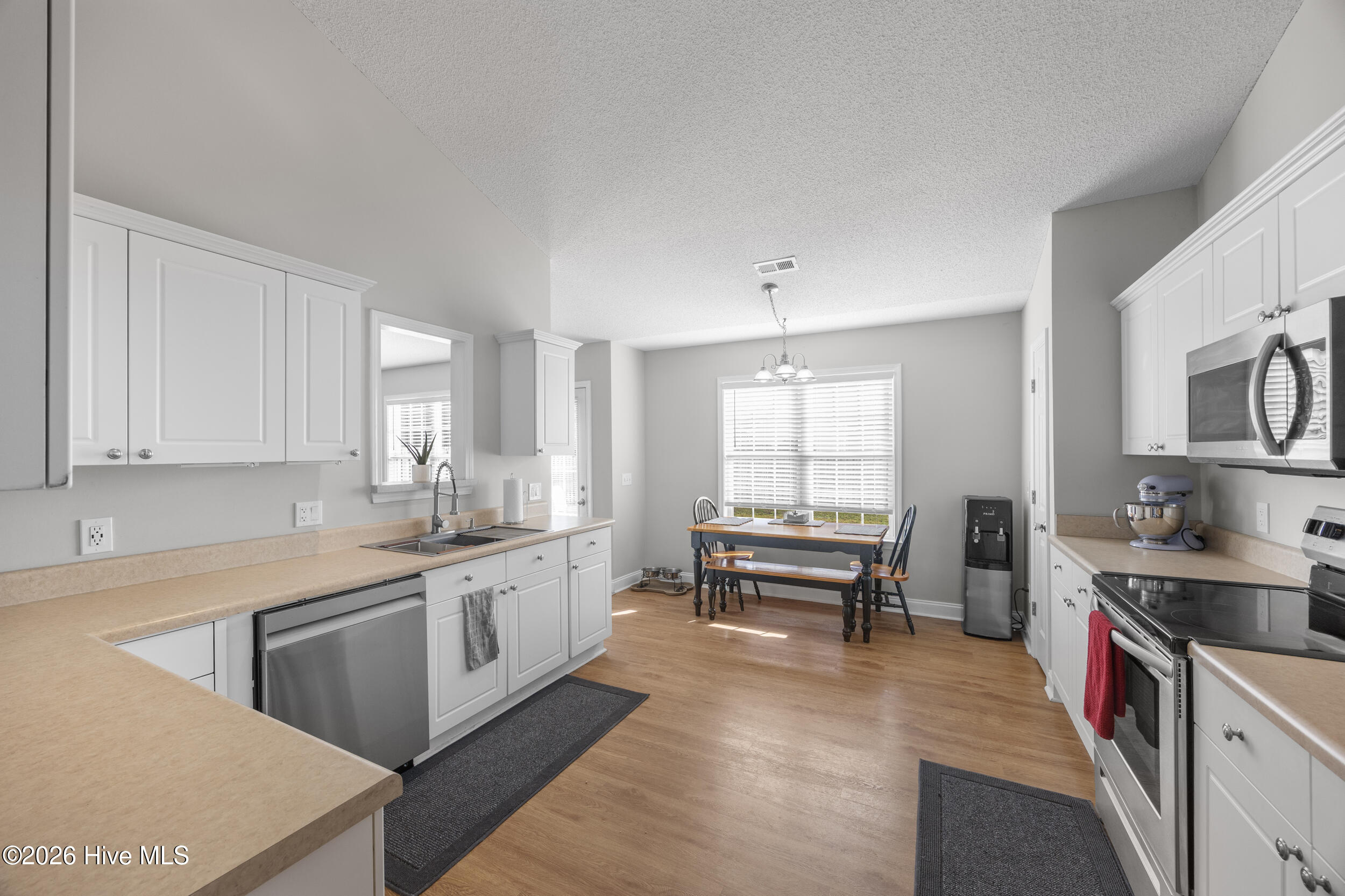 6337 Branford Road Property Photo 11