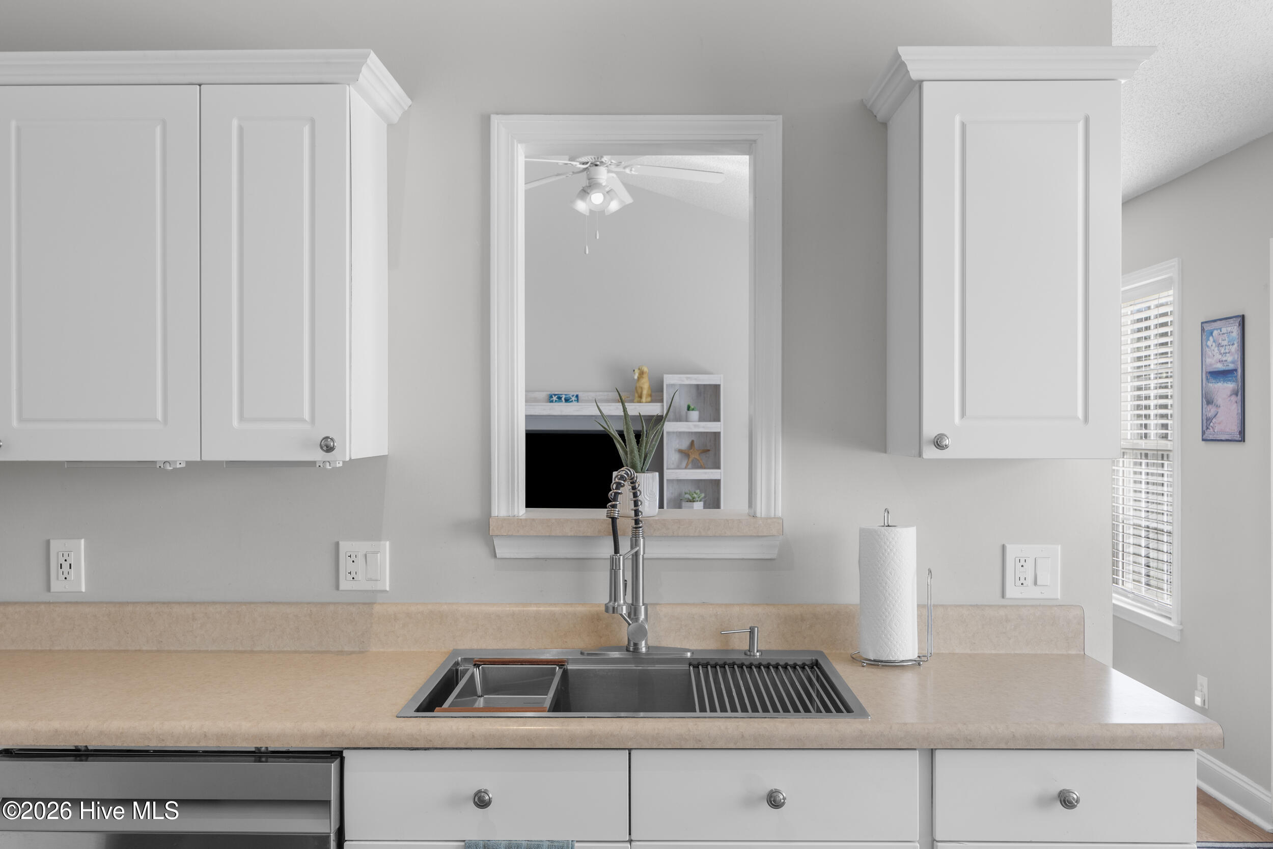6337 Branford Road Property Photo 12
