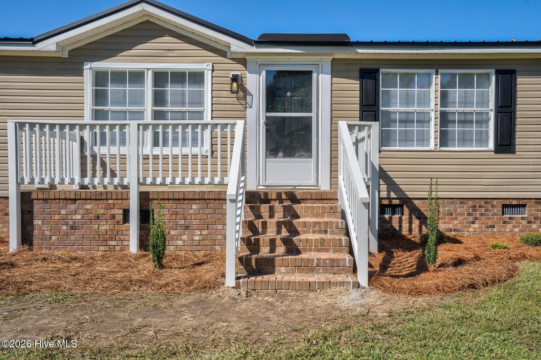 2536 Deer Run Property Photo 3