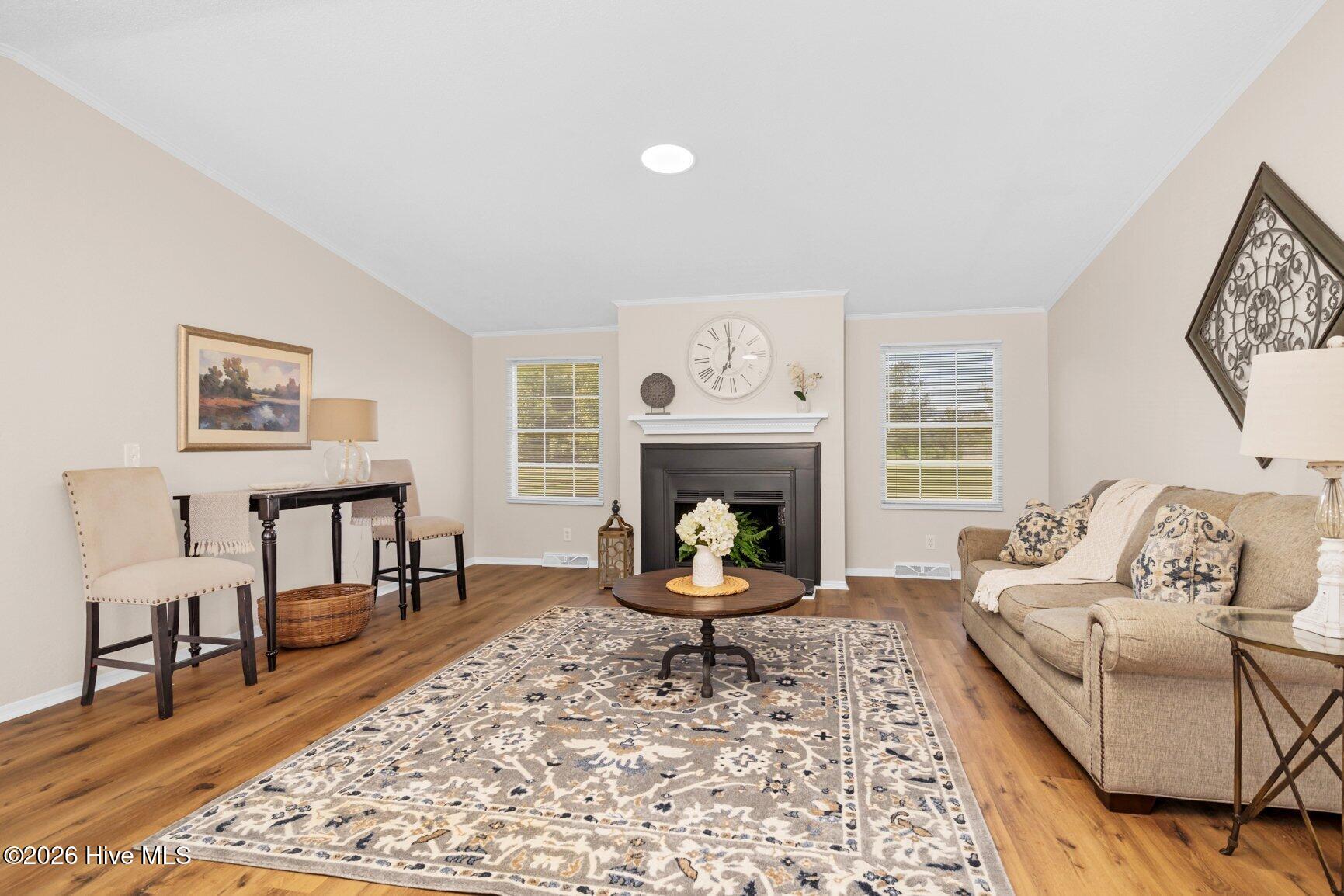 2536 Deer Run Property Photo 5