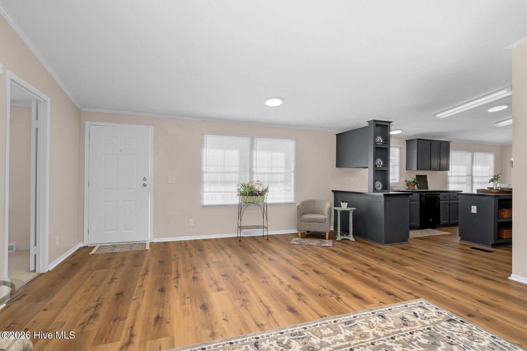 2536 Deer Run Property Photo 7