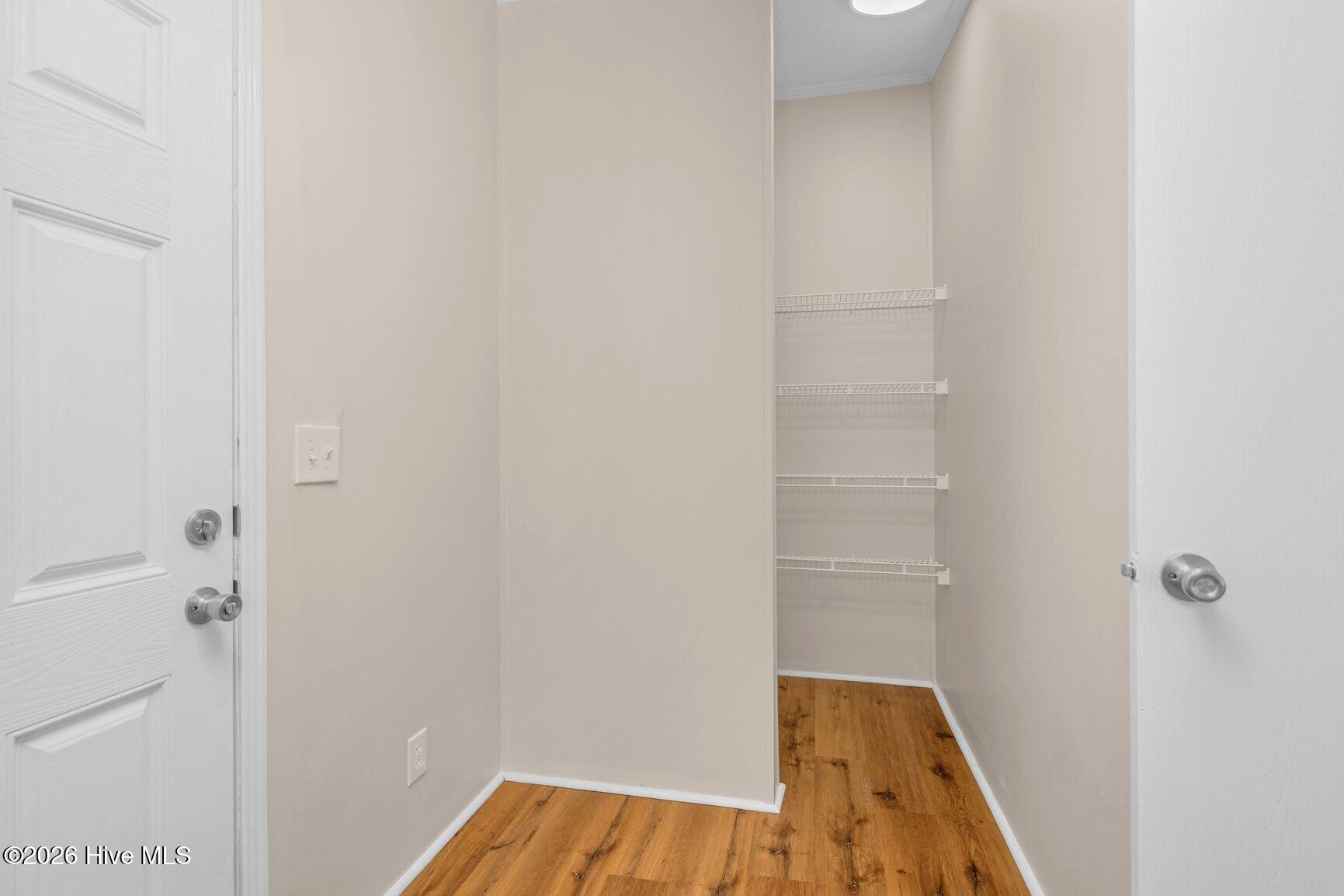 2536 Deer Run Property Photo 18