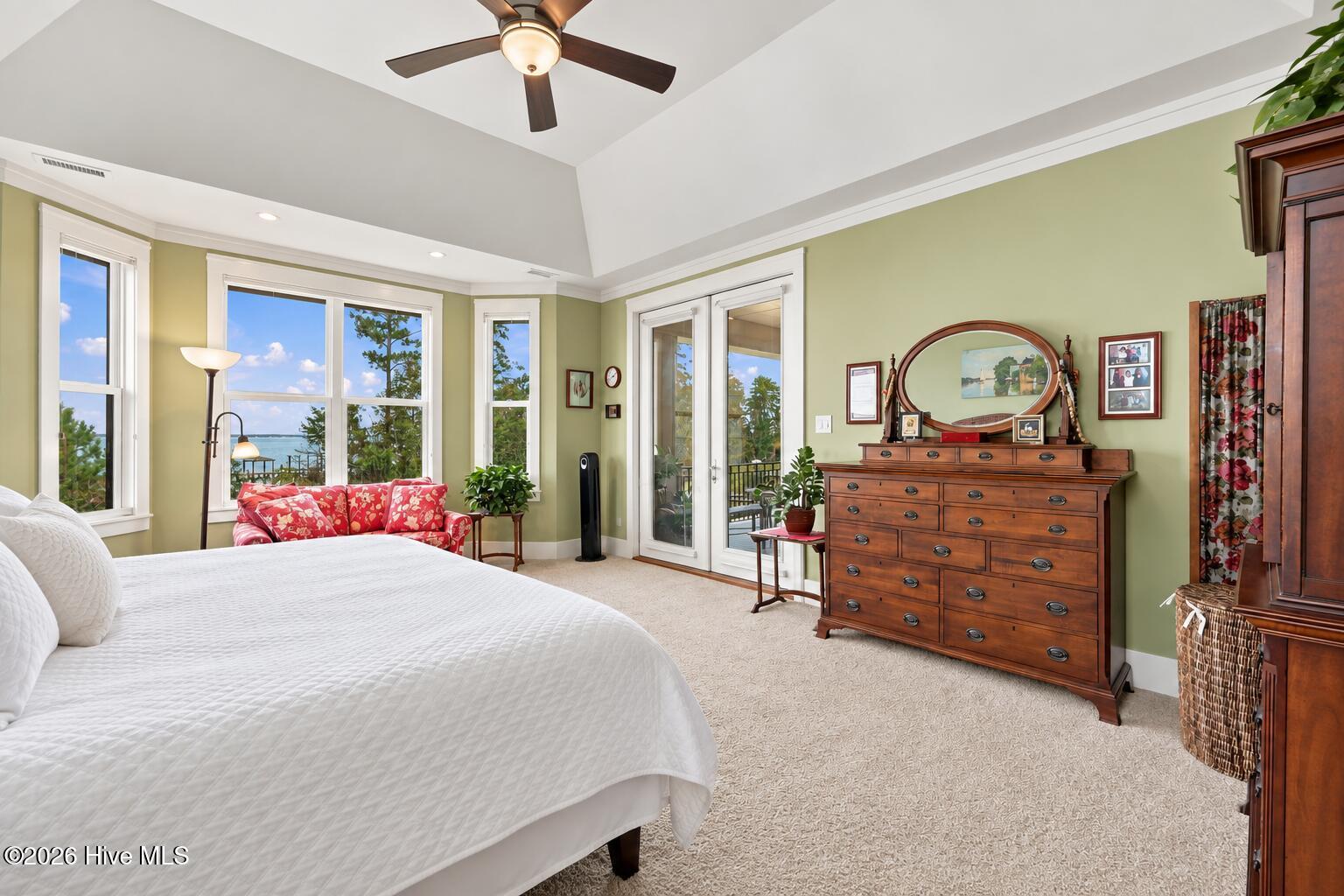 609 Neuse Harbour Boulevard Property Photo 15