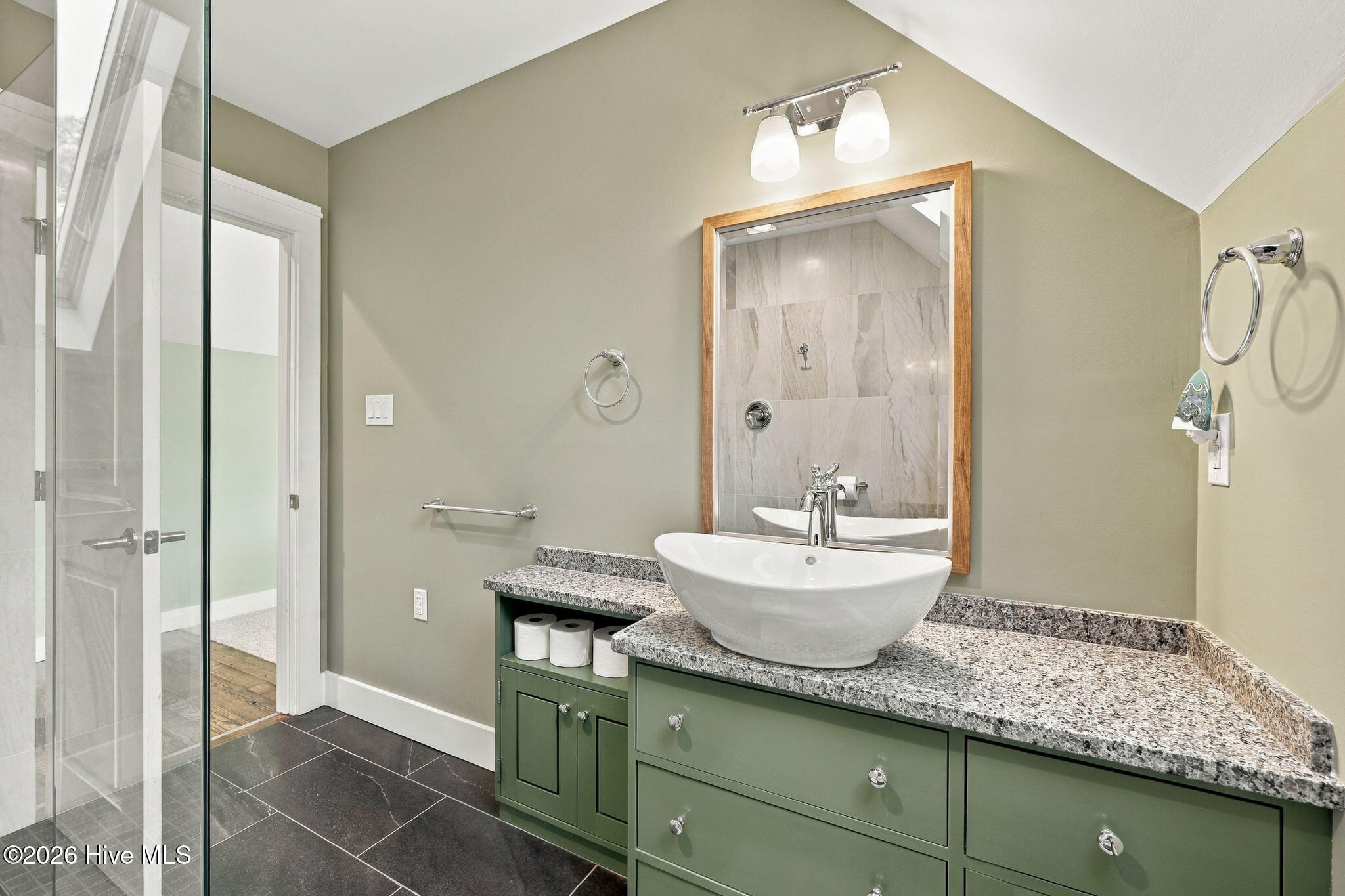 609 Neuse Harbour Boulevard Property Photo 27