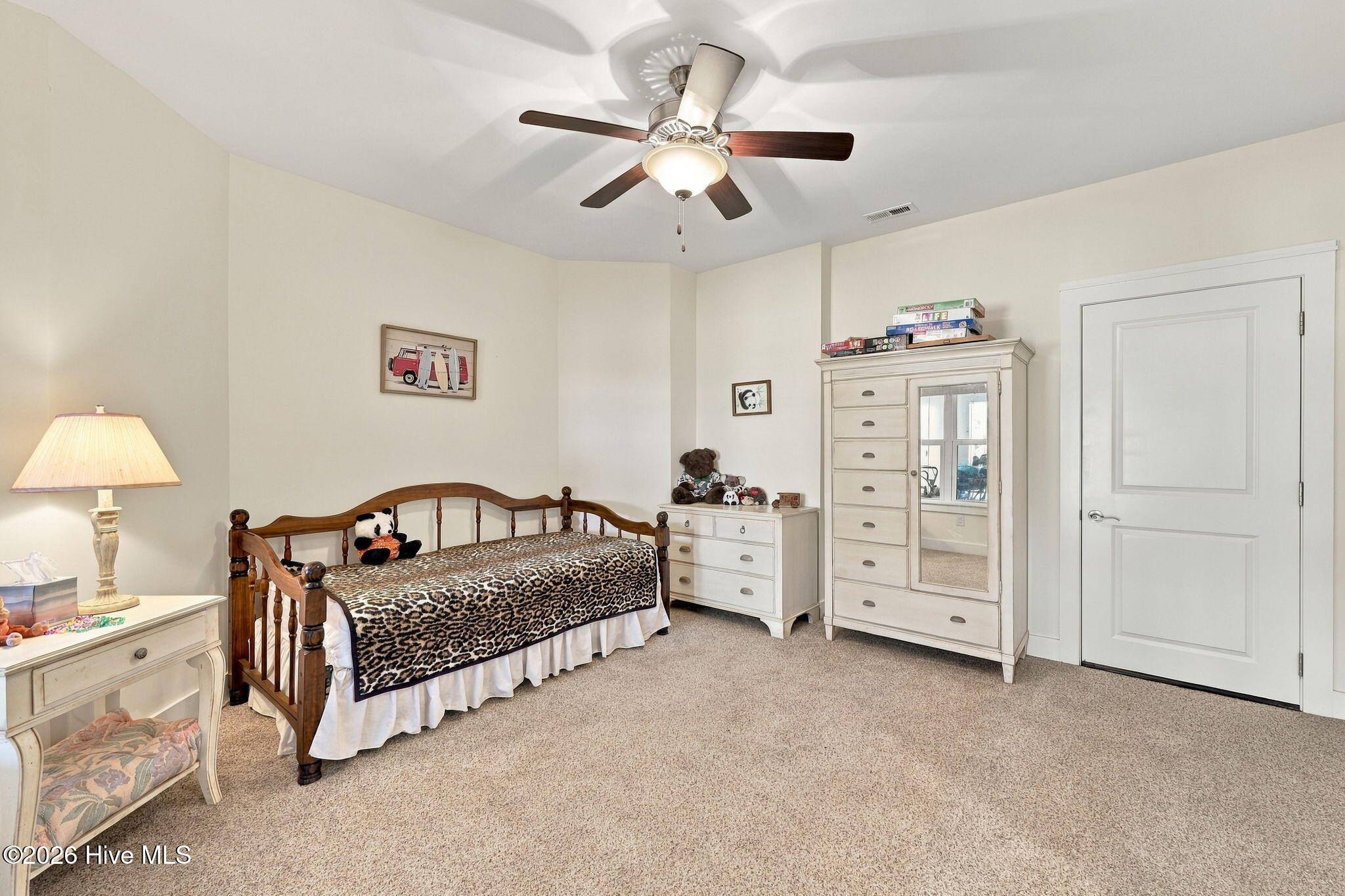 609 Neuse Harbour Boulevard Property Photo 38