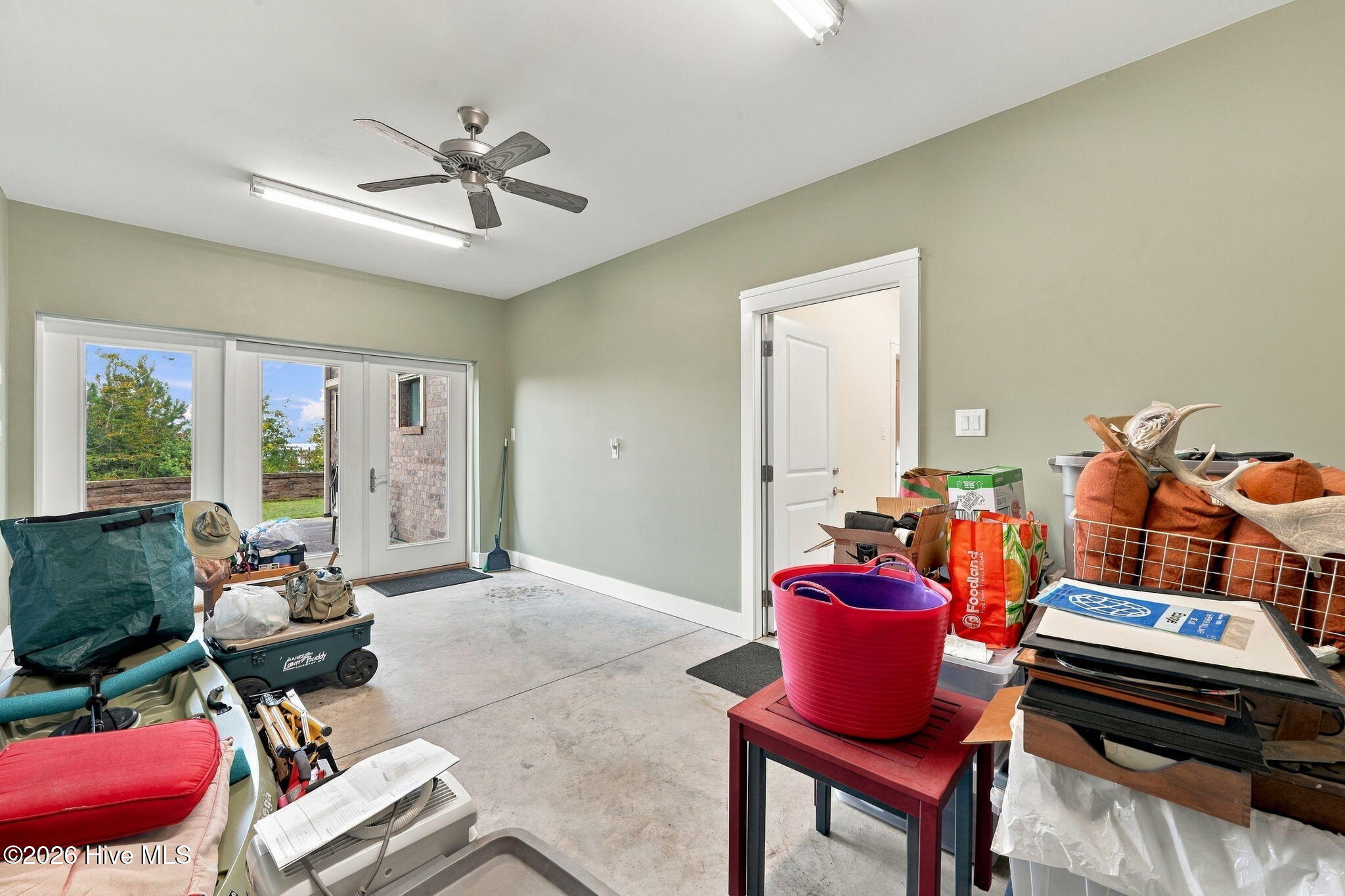 609 Neuse Harbour Boulevard Property Photo 43