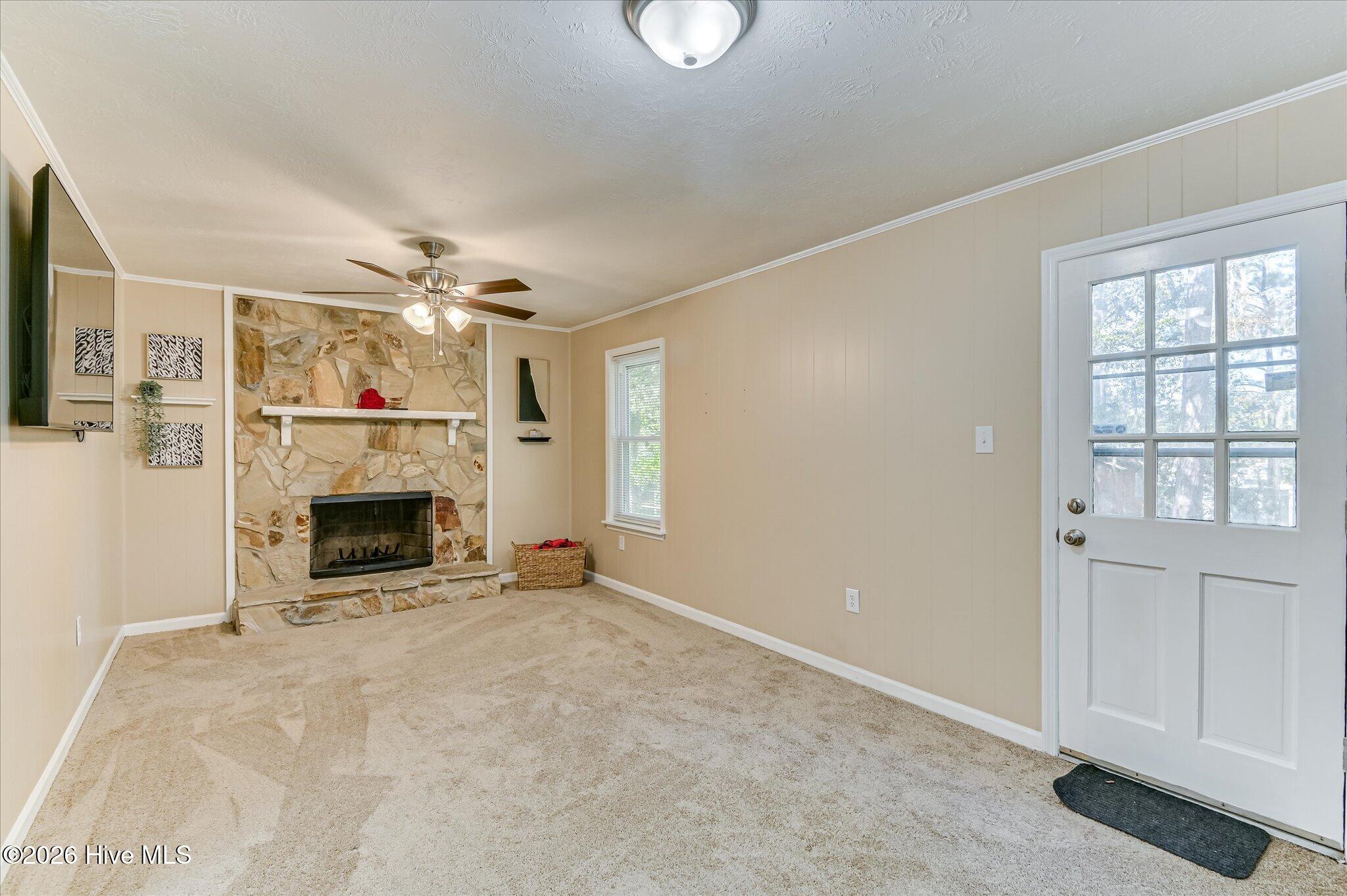 1811 N Barton Drive Property Photo 13