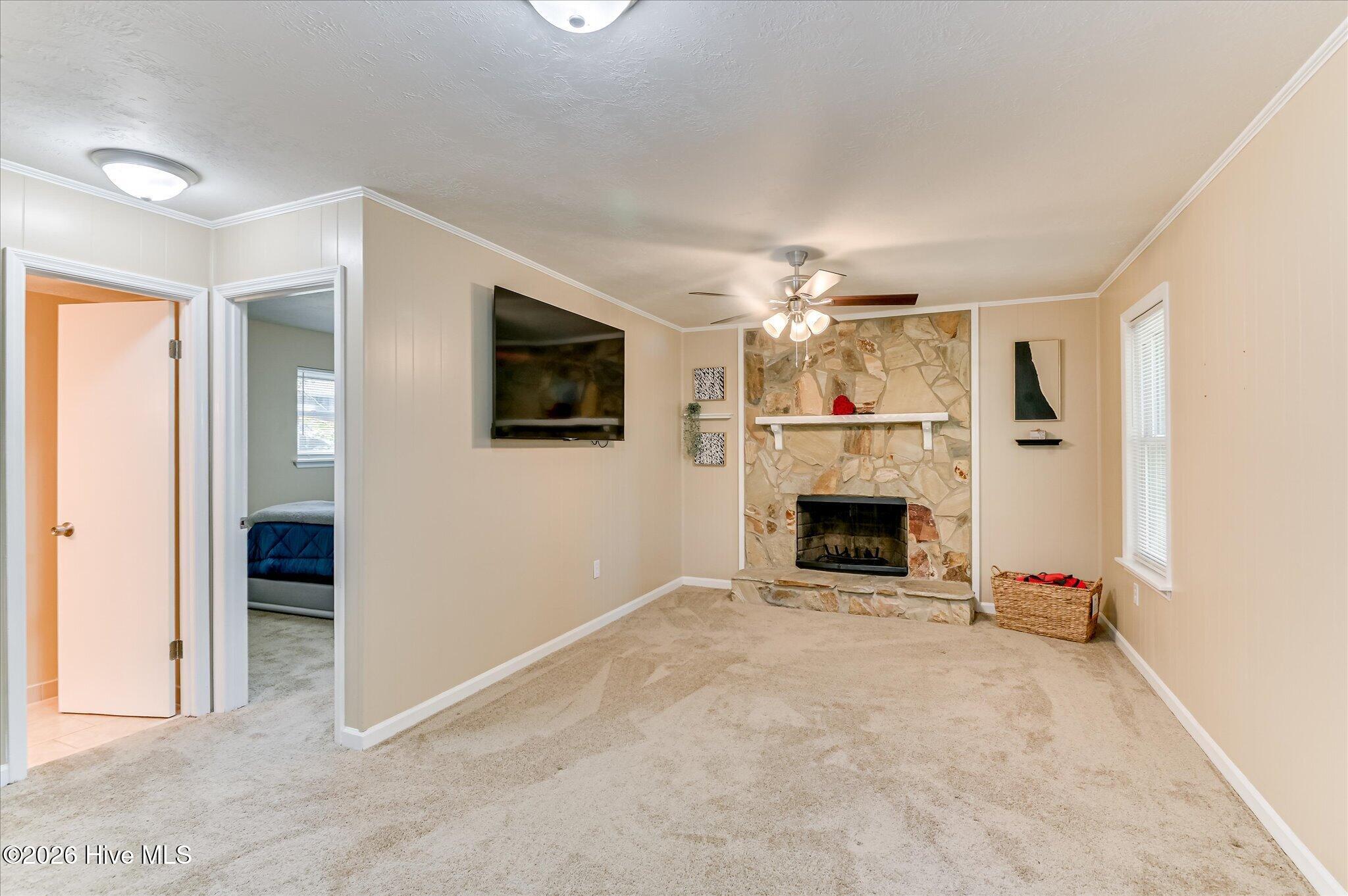 1811 N Barton Drive Property Photo 15