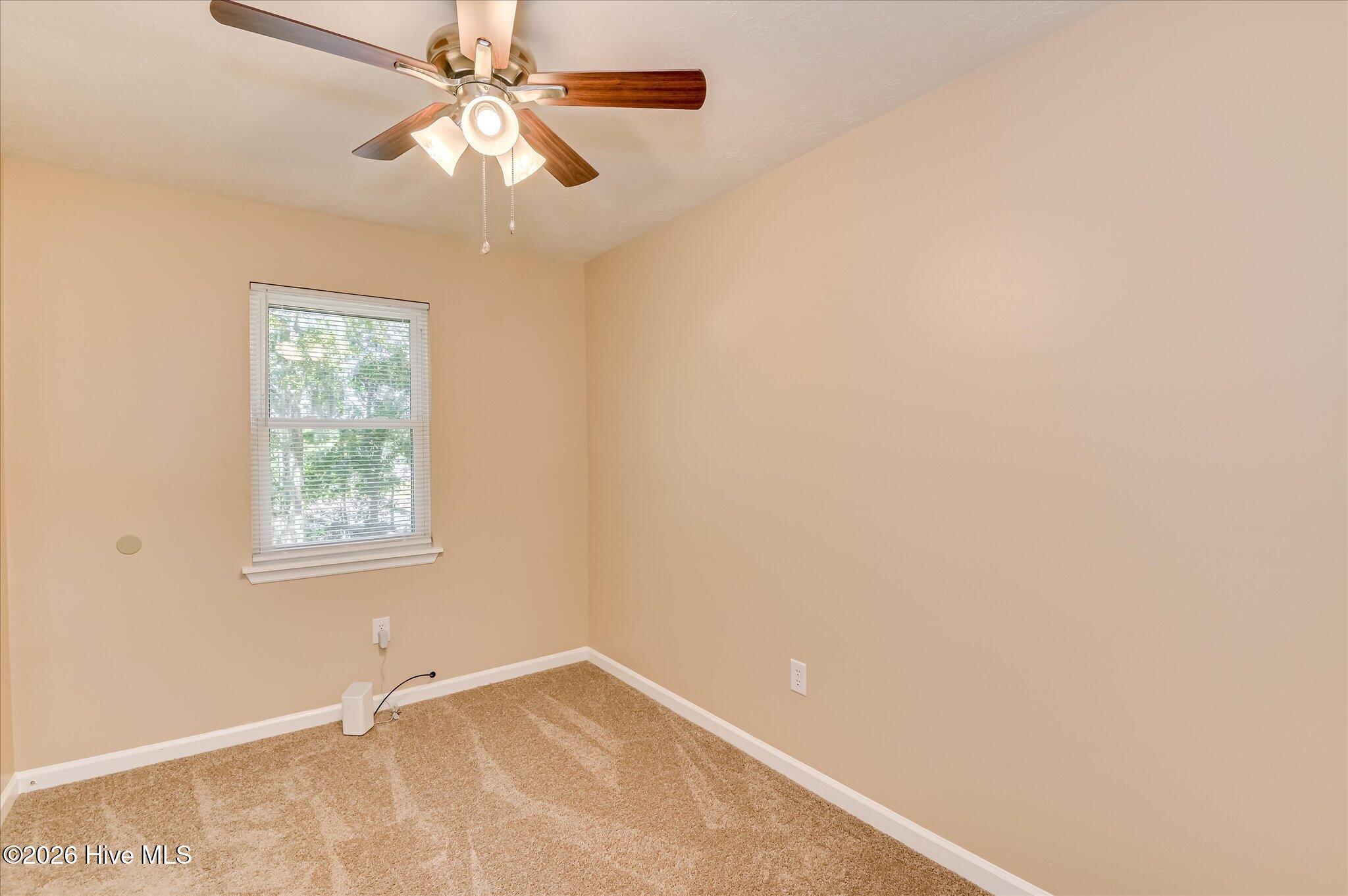 1811 N Barton Drive Property Photo 24