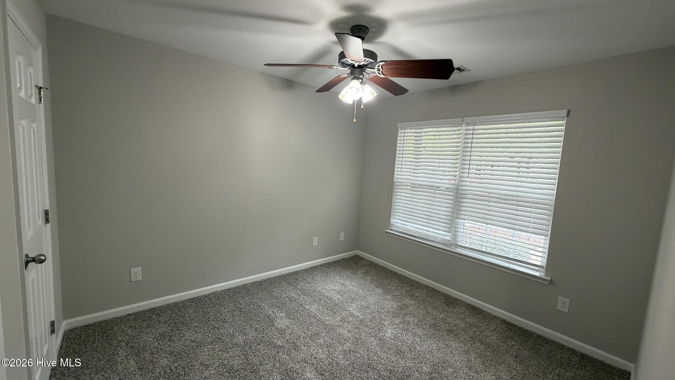 2220 Jasmine Way Property Photo 10