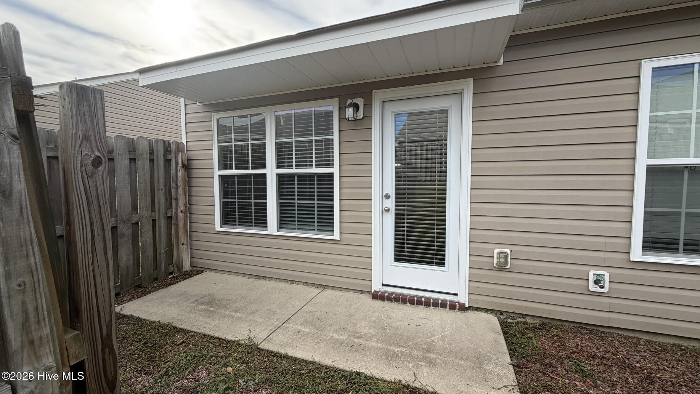 2220 Jasmine Way Property Photo 19