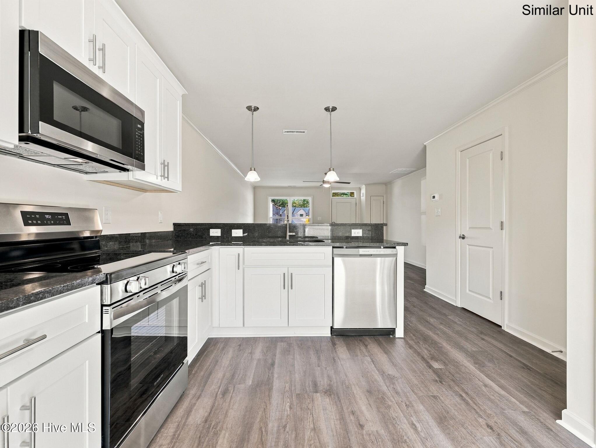 376 Boyington Place Road Property Photo 6