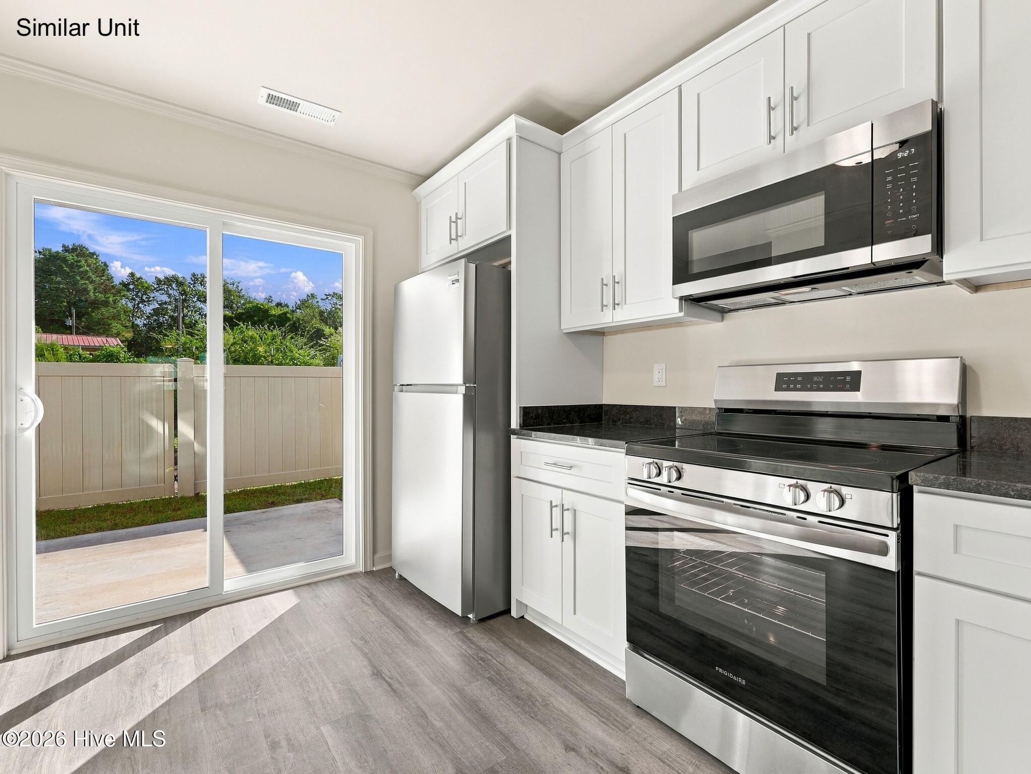376 Boyington Place Road Property Photo 8
