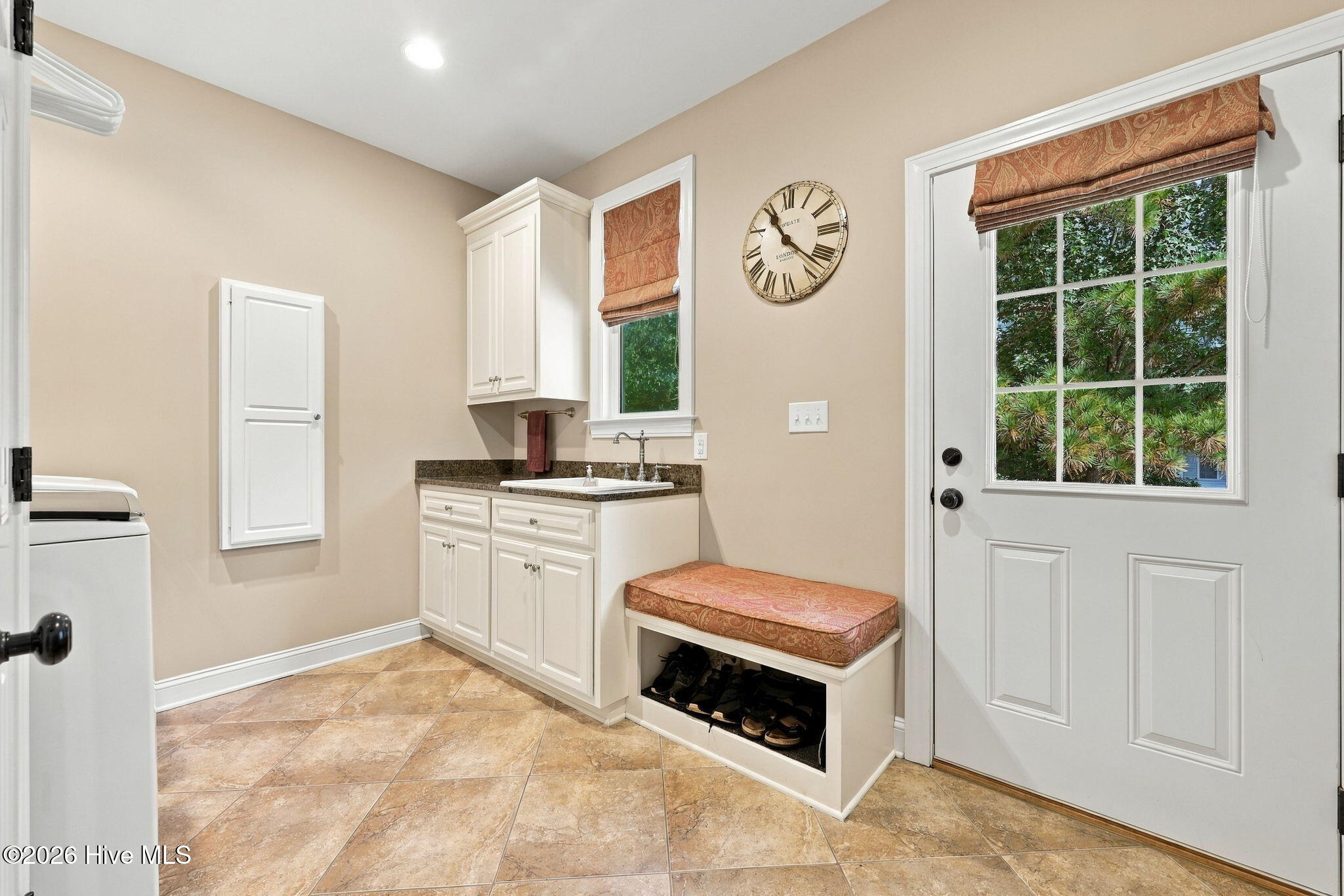 118 Jonathons Drive Property Photo 47