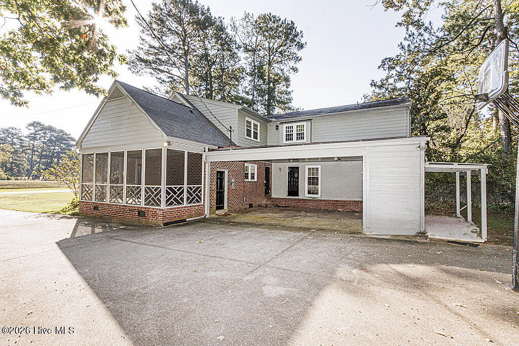 808 E Beechtree Drive Property Photo 7