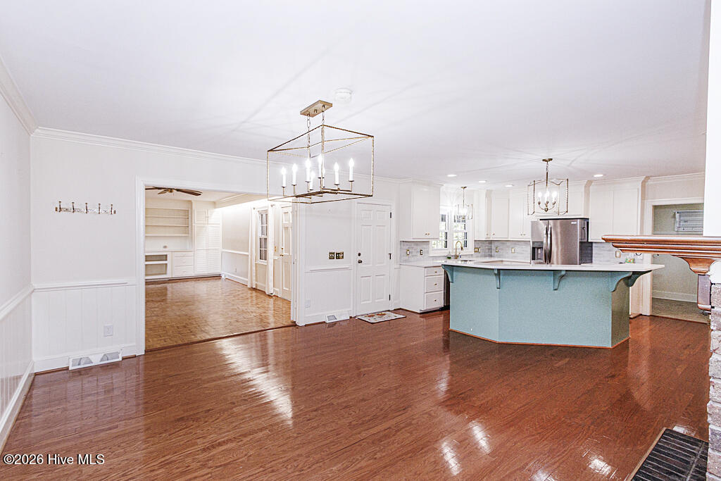 808 E Beechtree Drive Property Photo 17