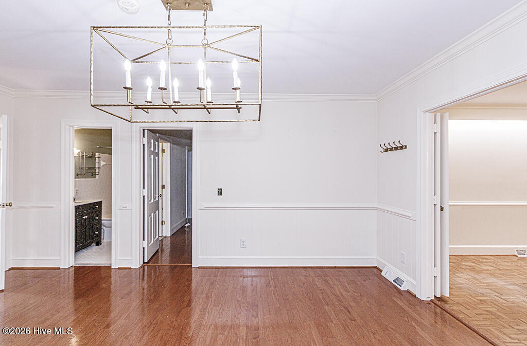 808 E Beechtree Drive Property Photo 34