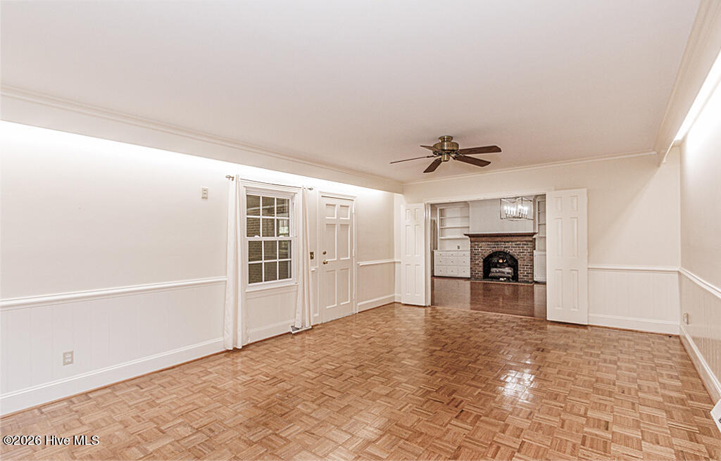 808 E Beechtree Drive Property Photo 40