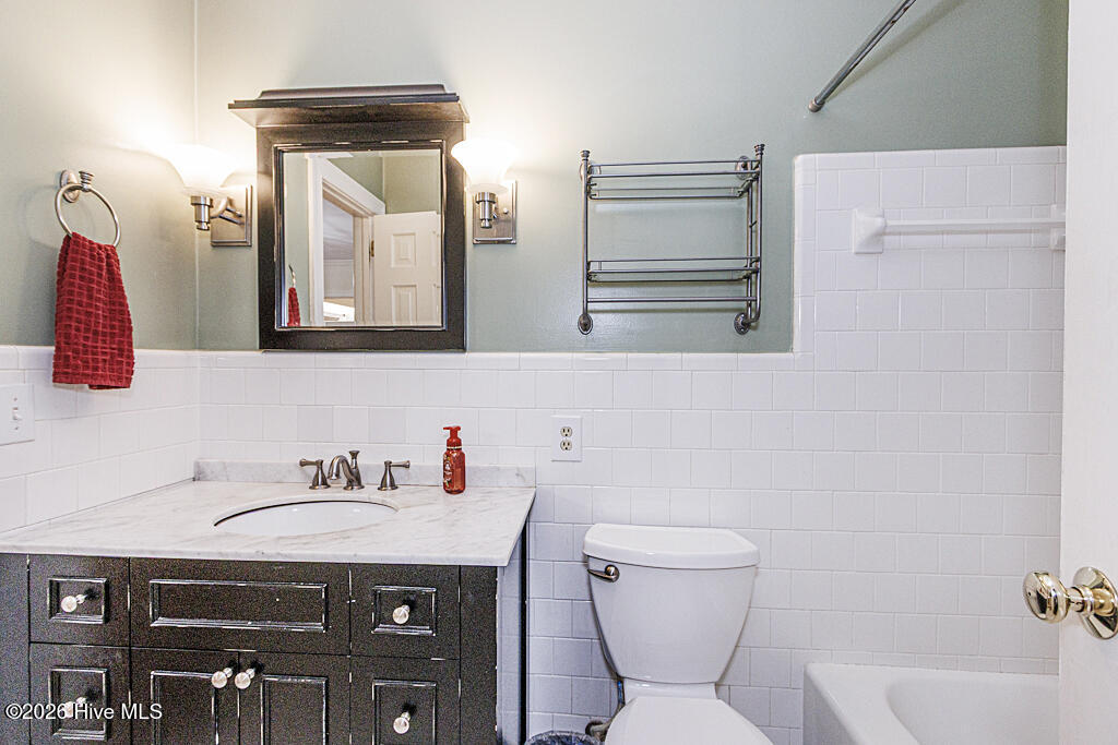 808 E Beechtree Drive Property Photo 46