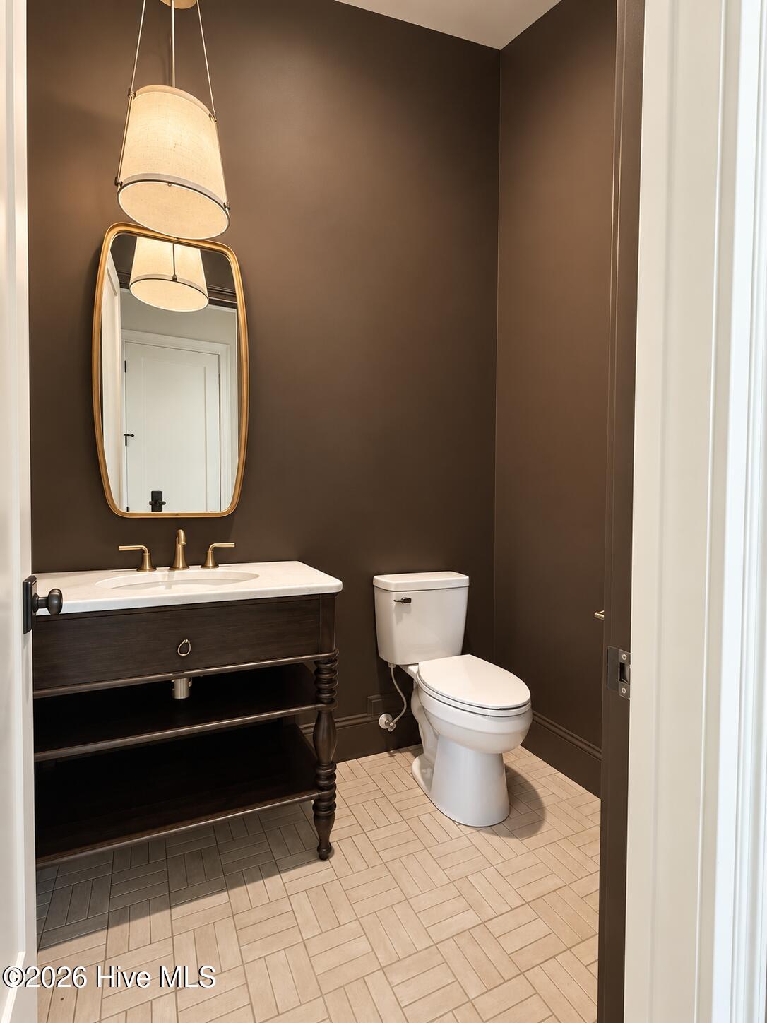 12 Chestertown Drive Property Photo 2