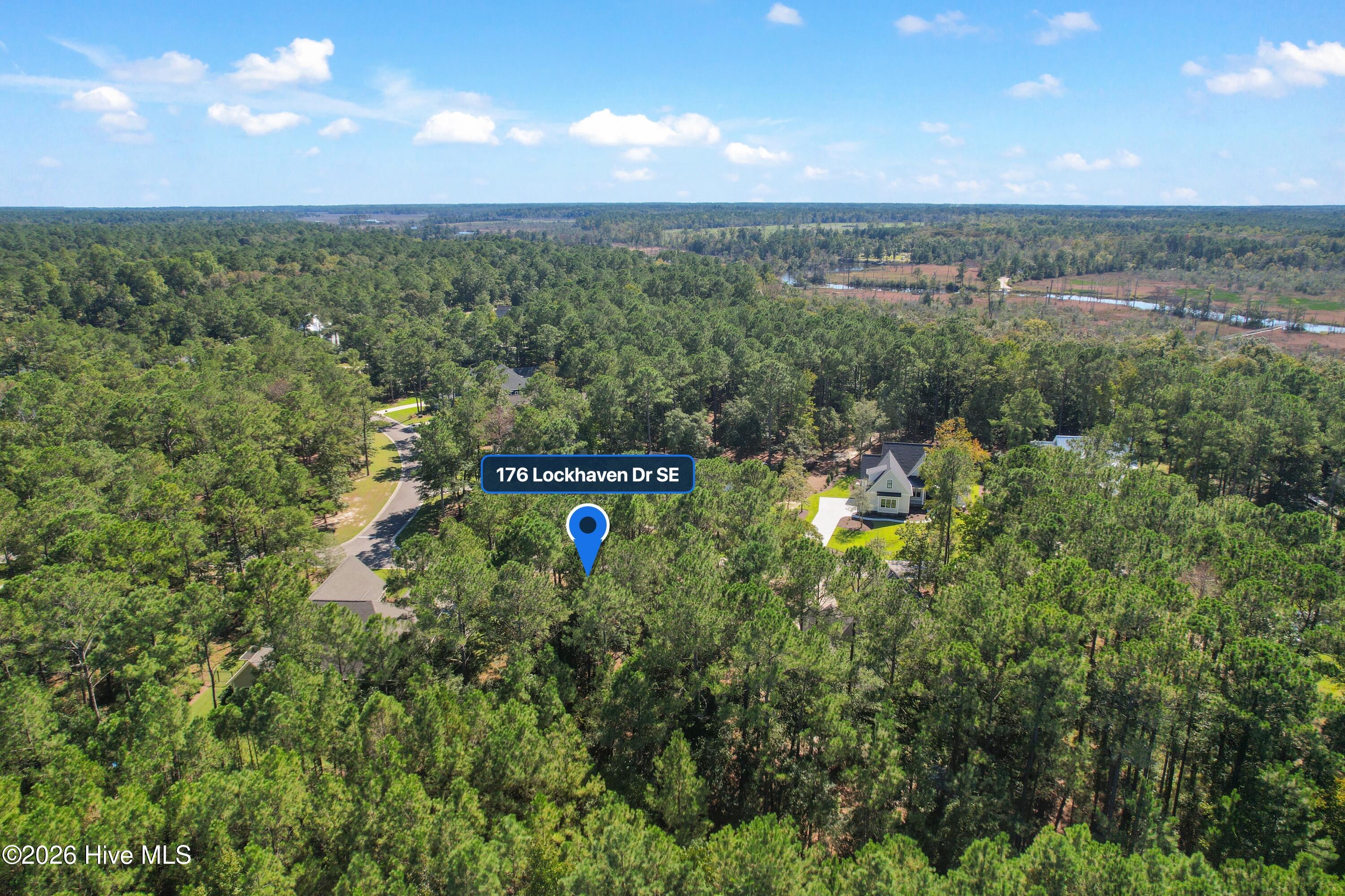 176 245 Lockhaven Drive Se Property Photo 6