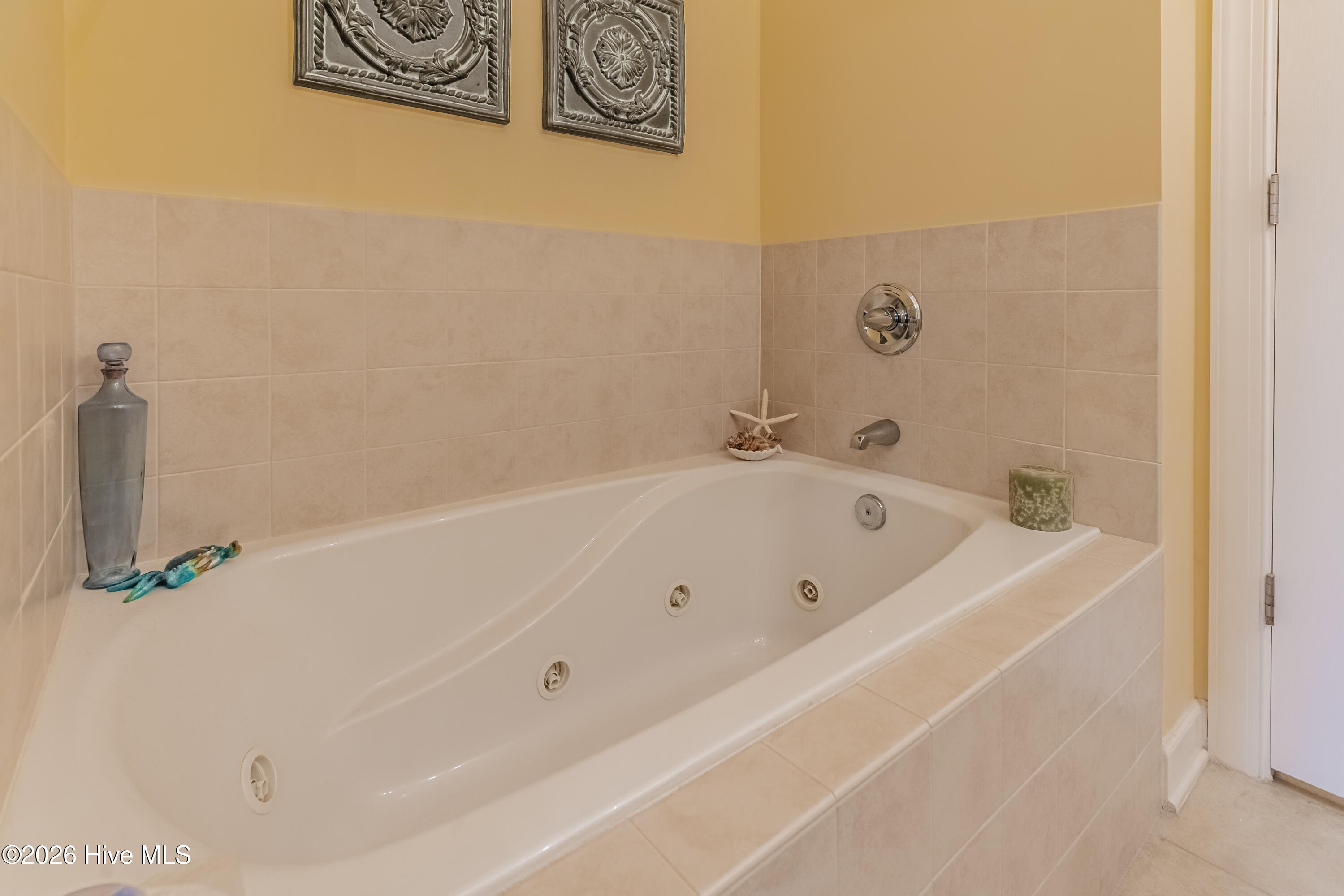 7825 High Market Street 304 Property Photo 17
