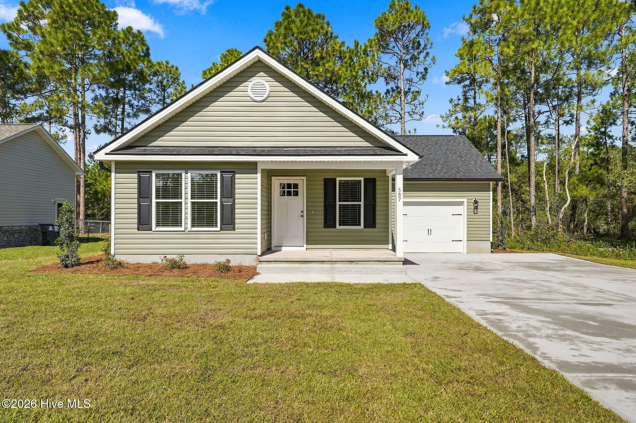 587 Greenmoss Road Property Photo 4
