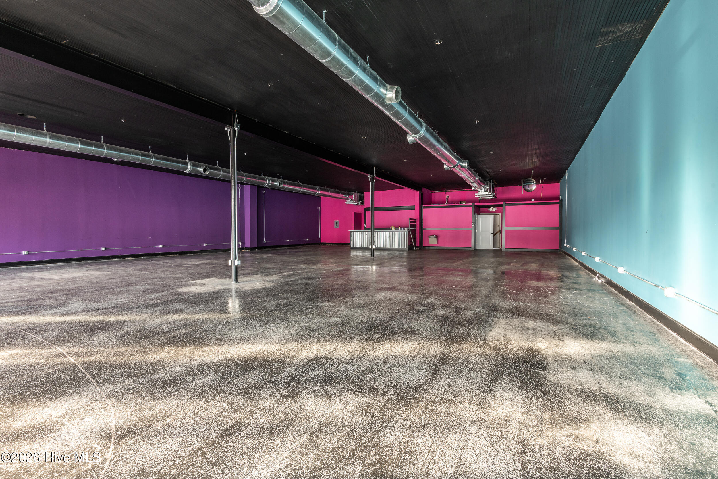 518 Queen Street Property Photo 11