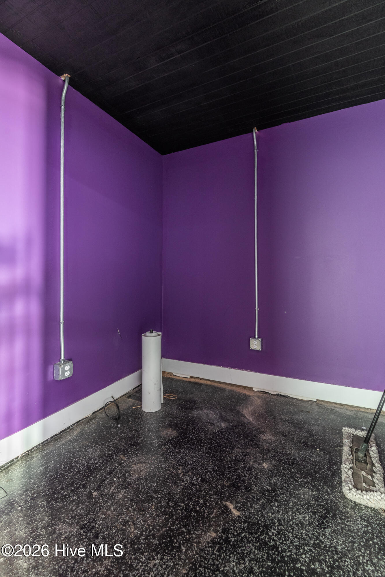 518 Queen Street Property Photo 17