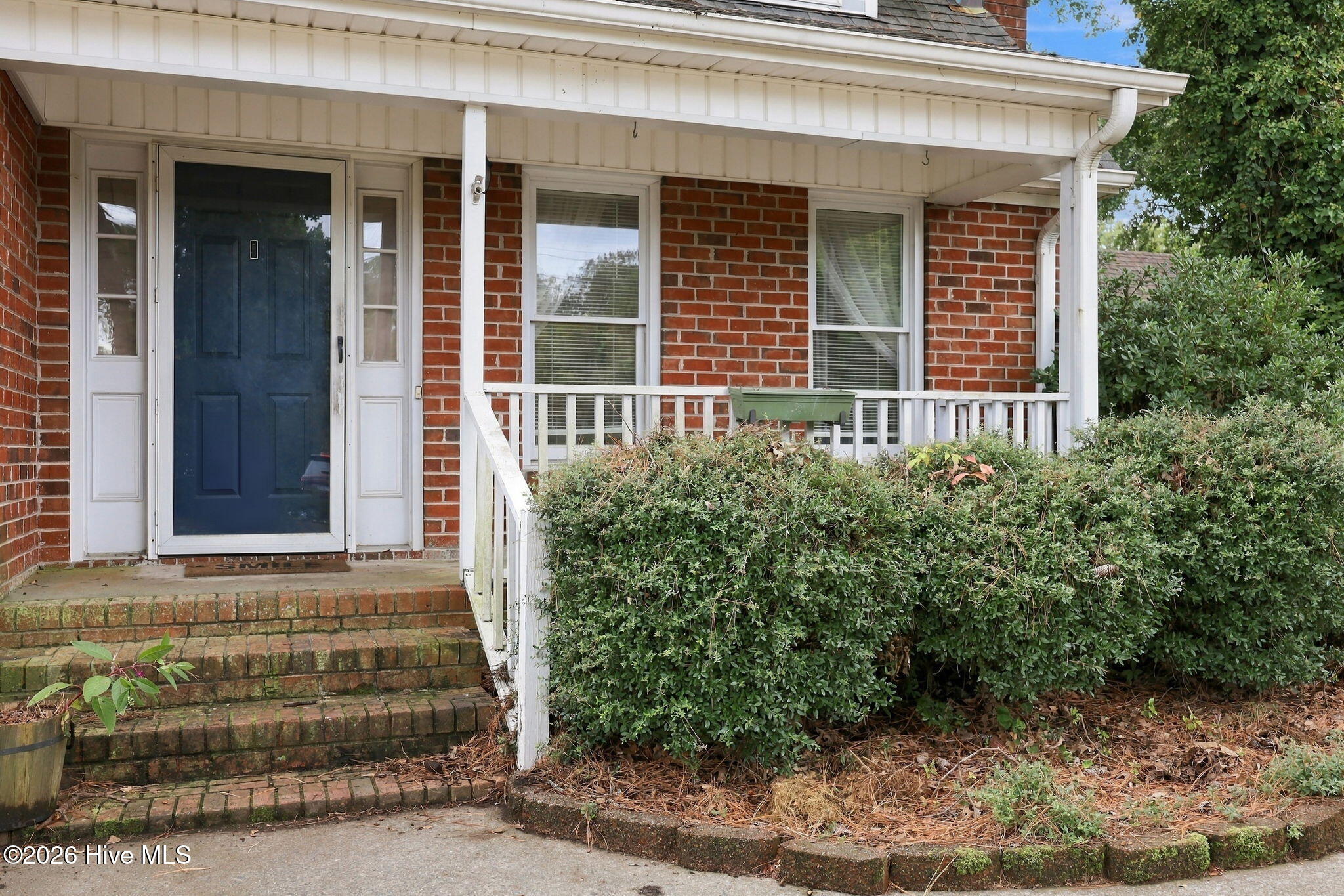 1422 Red Banks Road Property Photo 6
