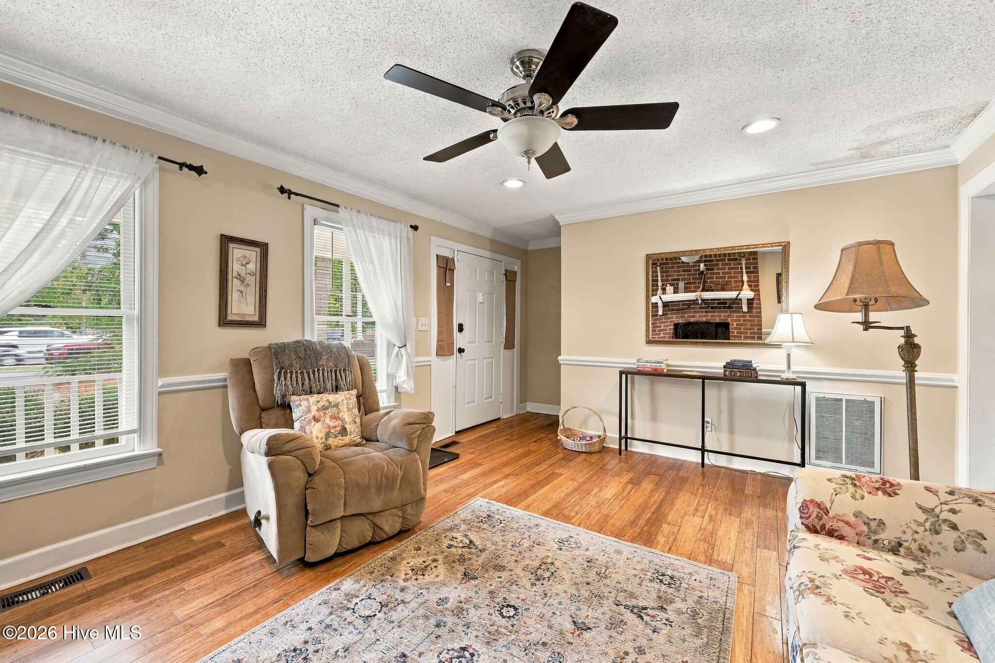 1422 Red Banks Road Property Photo 8
